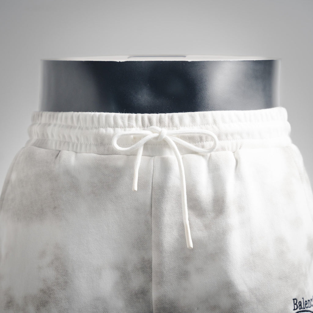 Balen 25ss embroidered short