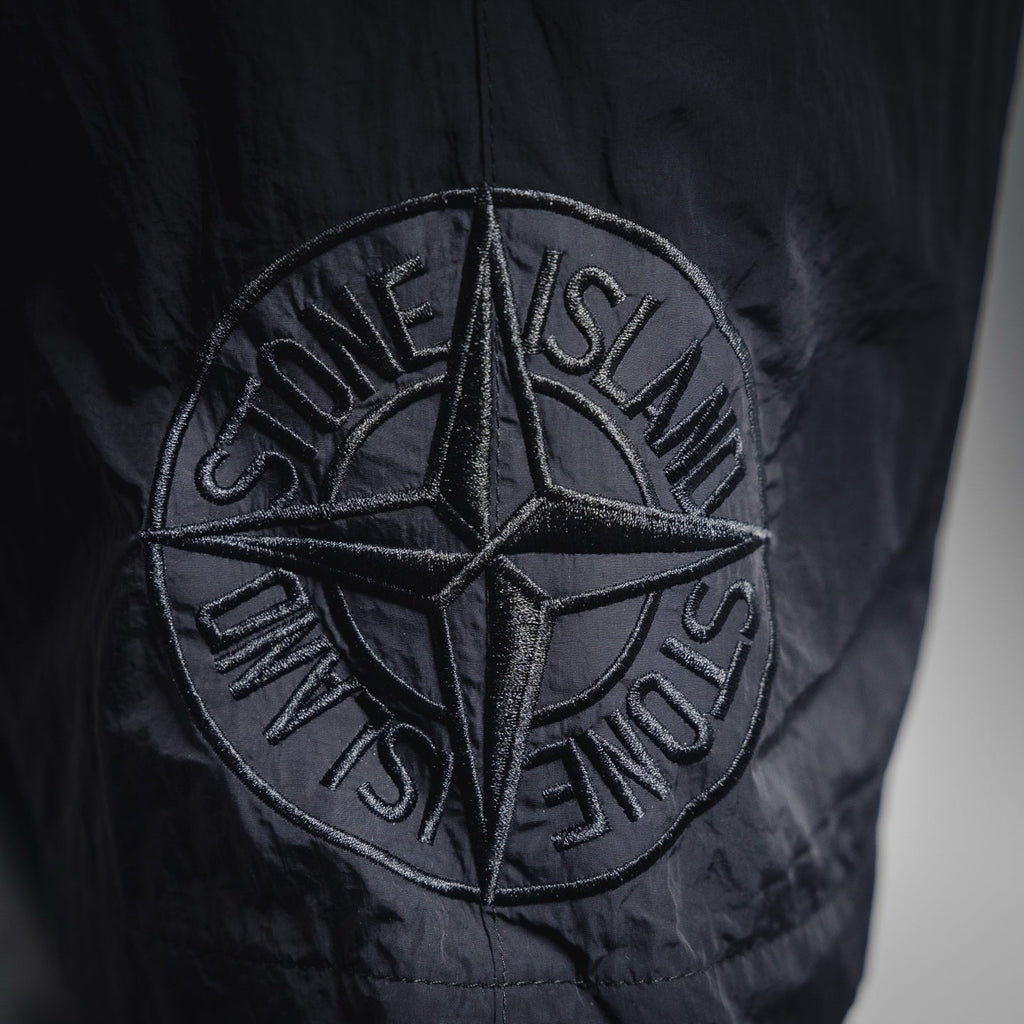 Stone 25ss embroidered short