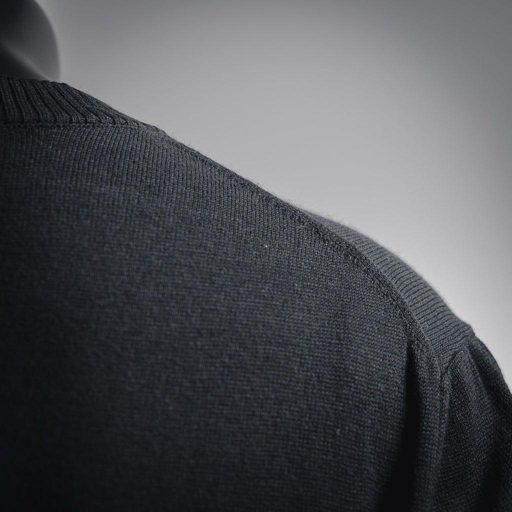 AMI 25ss knitted sweater