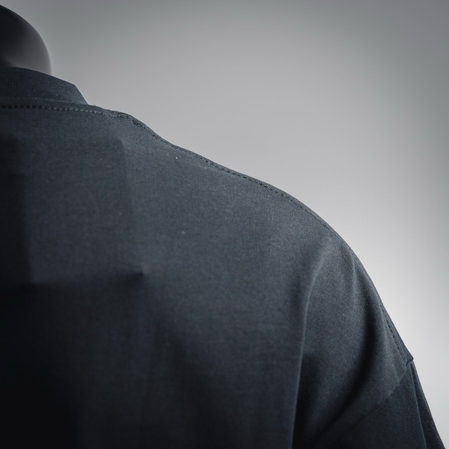 Pra 25ss embossed t-shirt