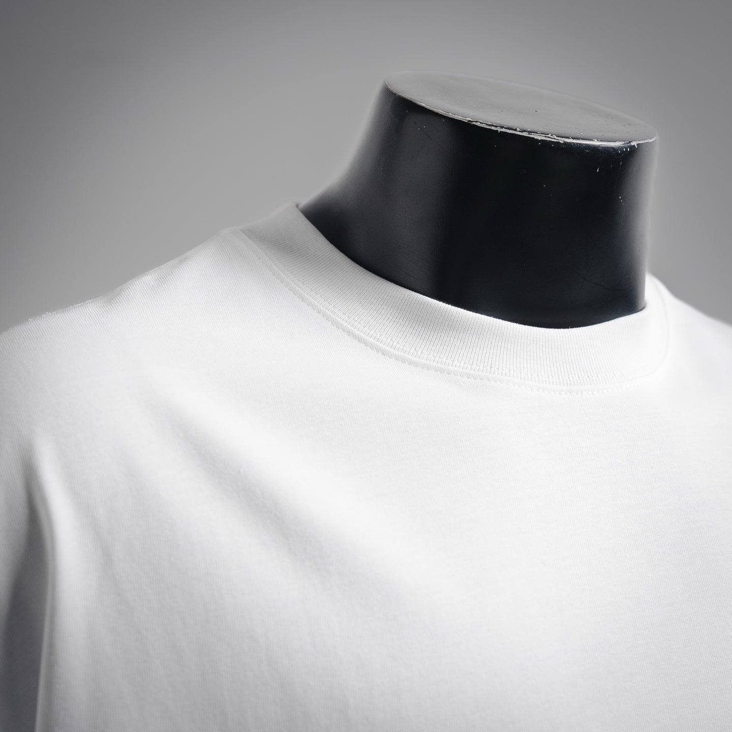 Given 25ss embroidered t-shirt