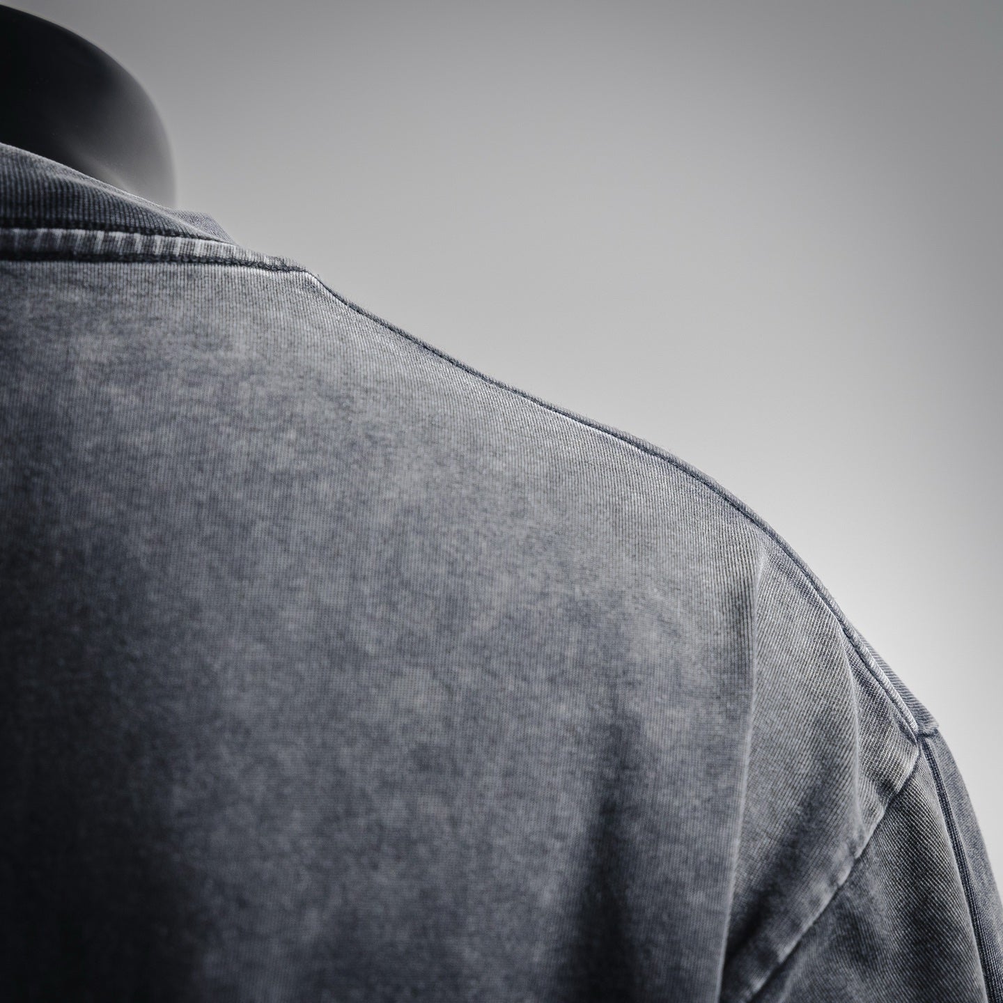 Louis 25ss embroidered t-shirt