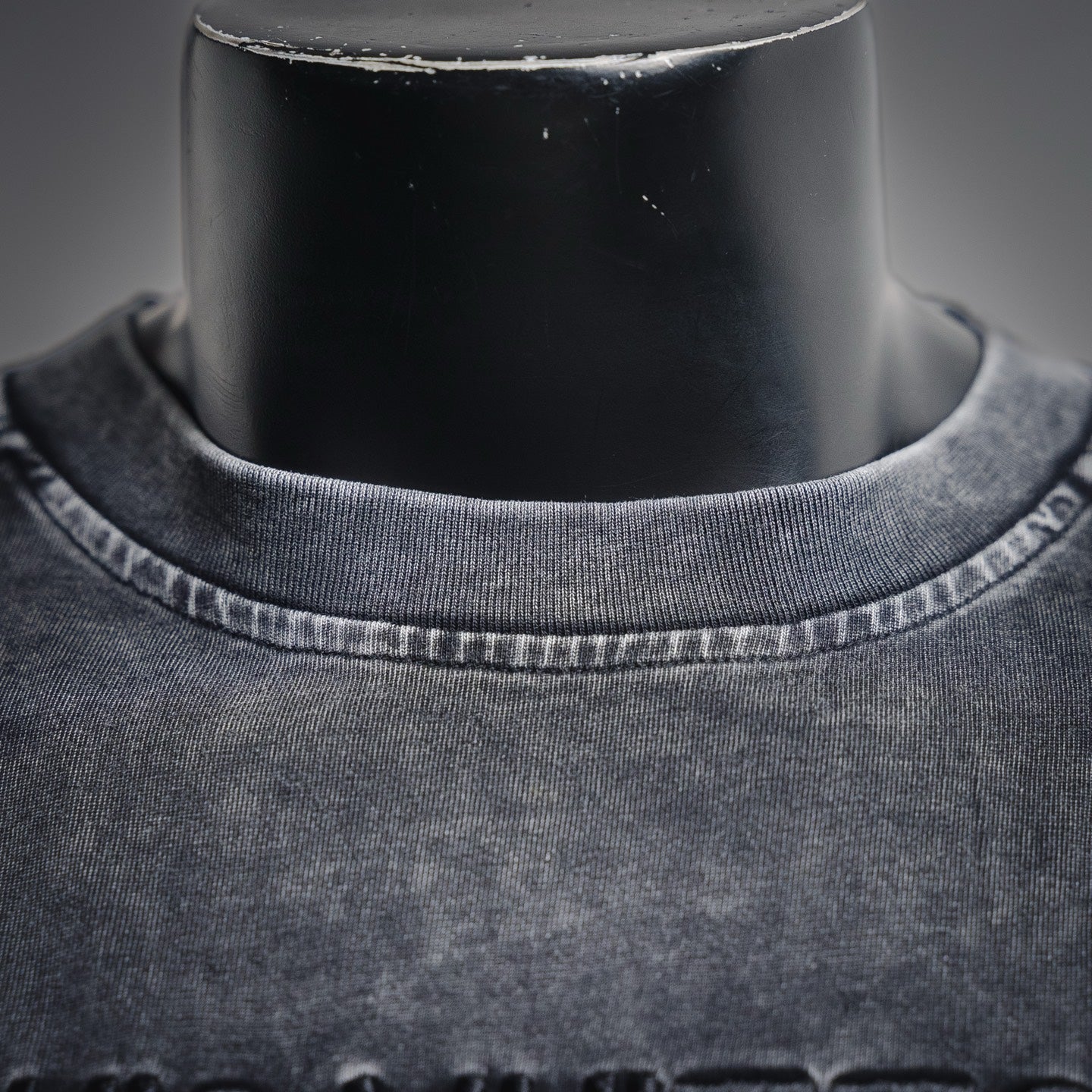 Louis 25ss embroidered t-shirt