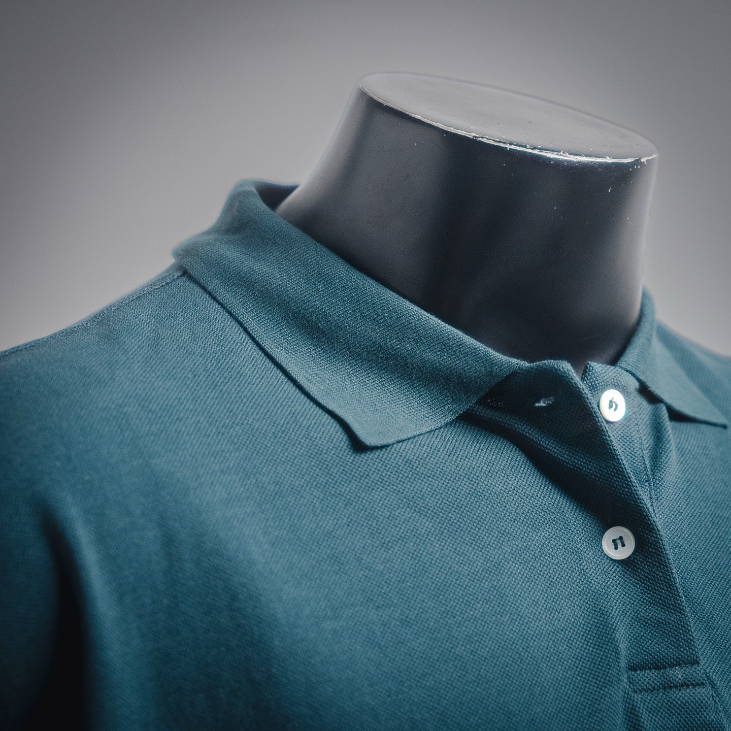 Miu 25ss embroidered polo