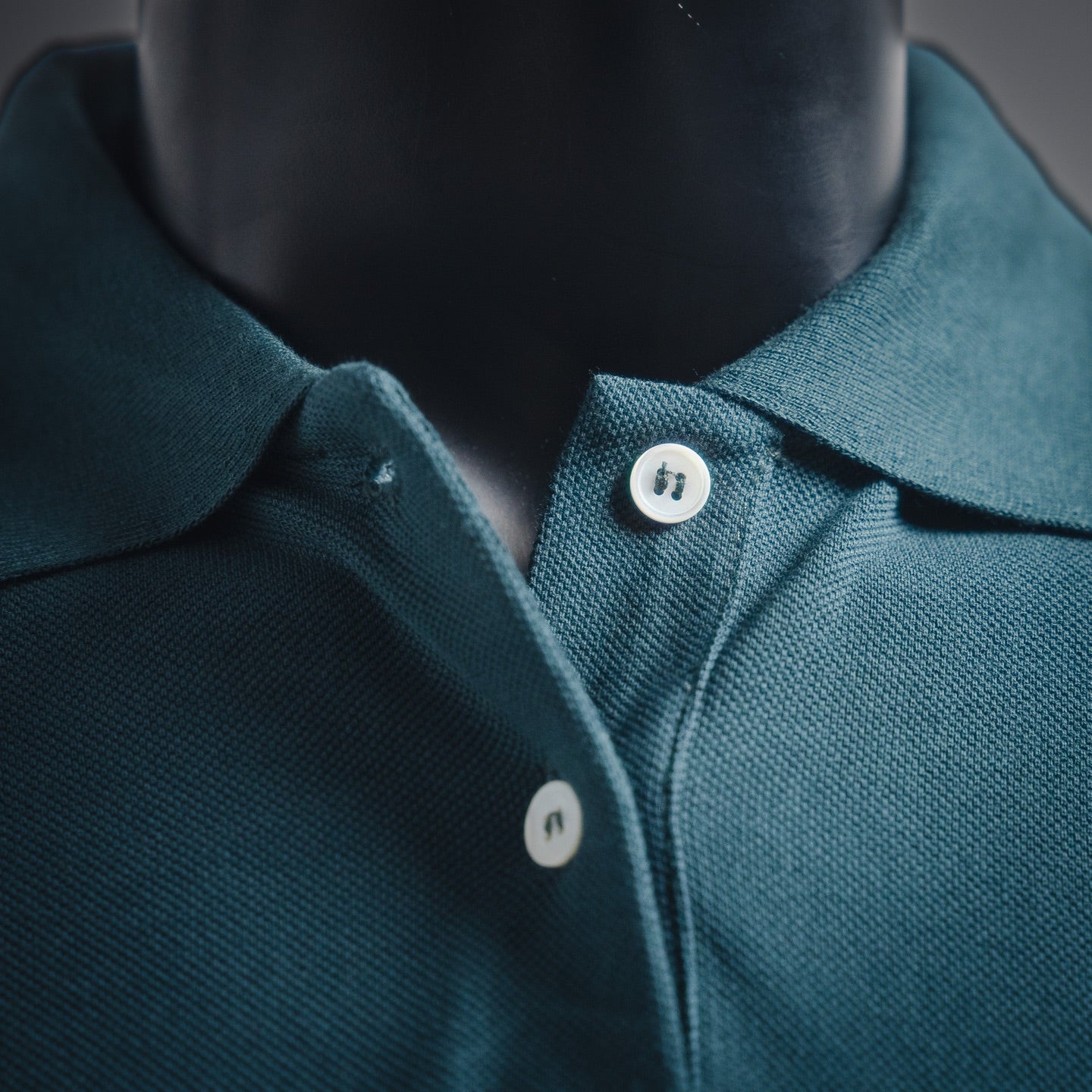 Miu 25ss embroidered polo