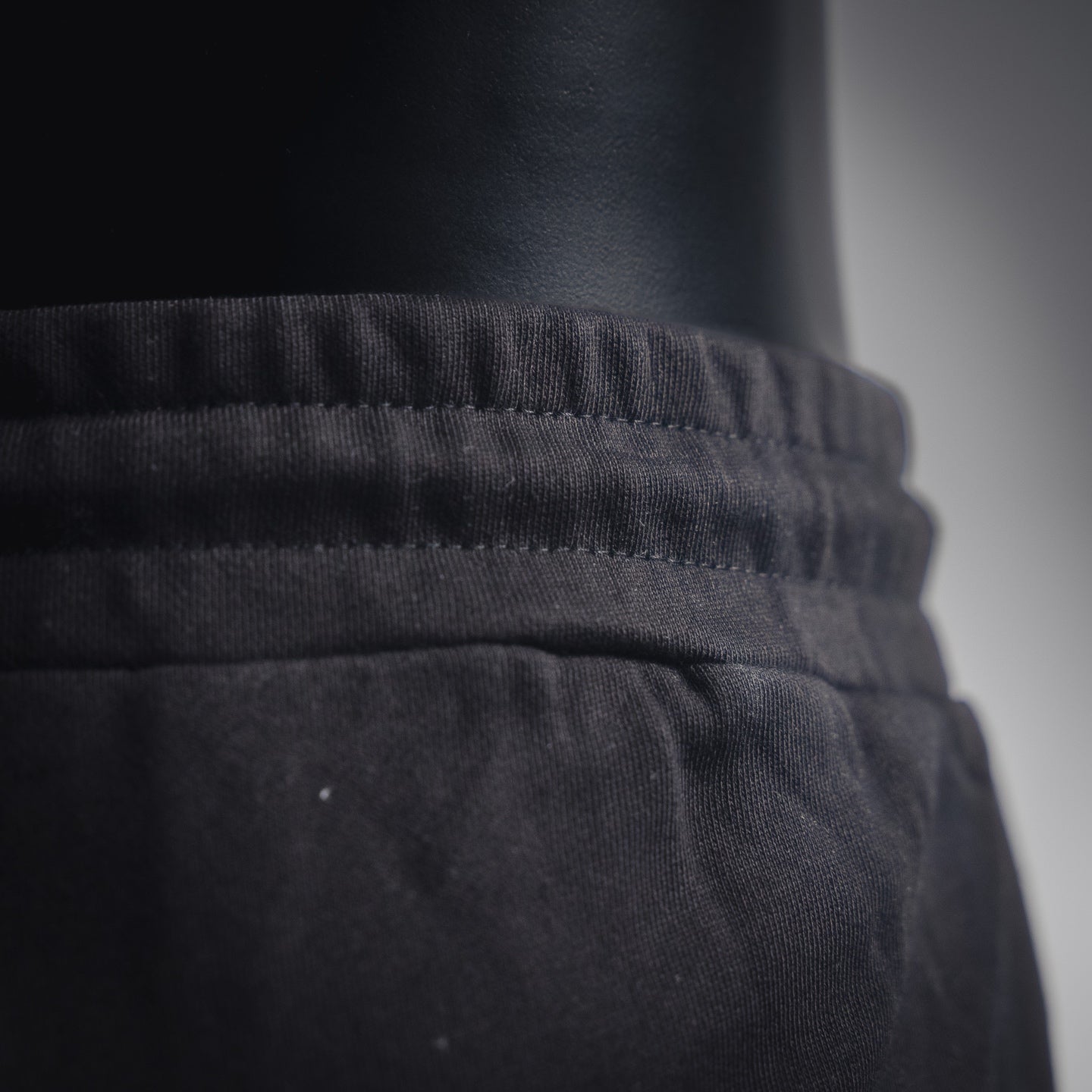 Given 25ss embroidered short