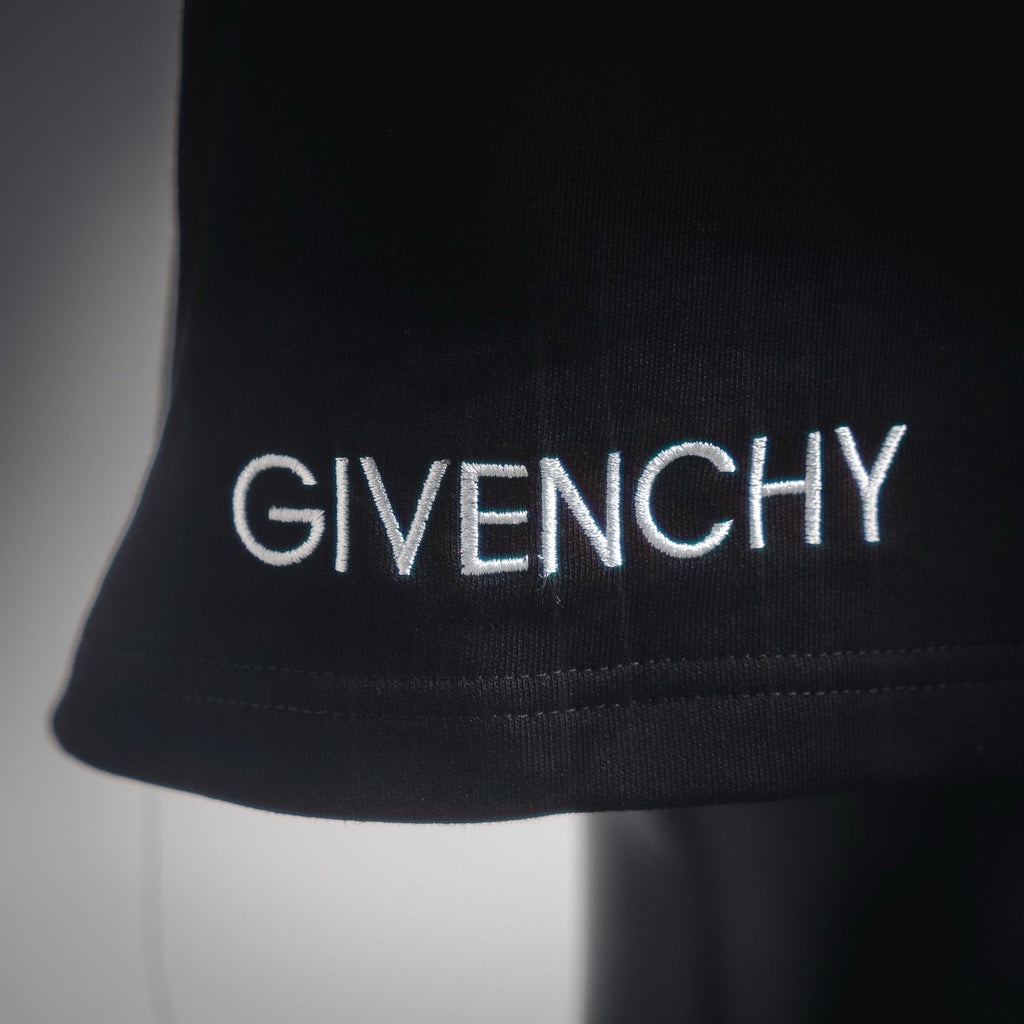 Given 25ss embroidered short