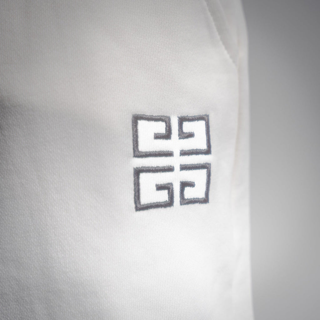 Given 25ss embroidered short