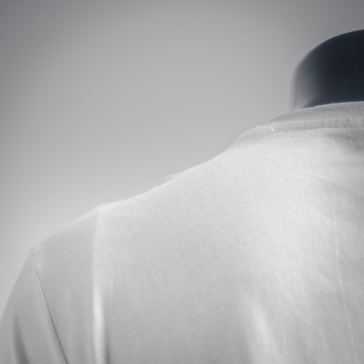 Loe 25ss embroidered t-shirt