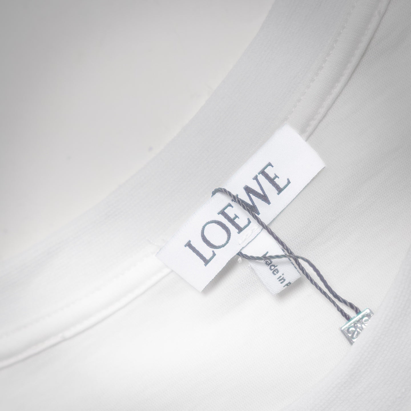 Loe 25ss embroidered t-shirt