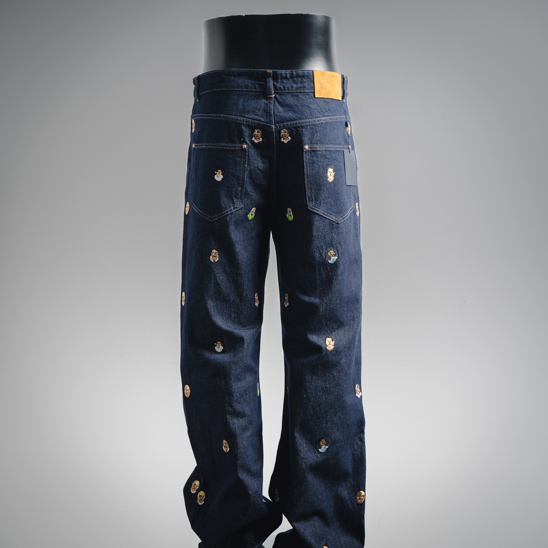 Louis 25fw embroidered jeans