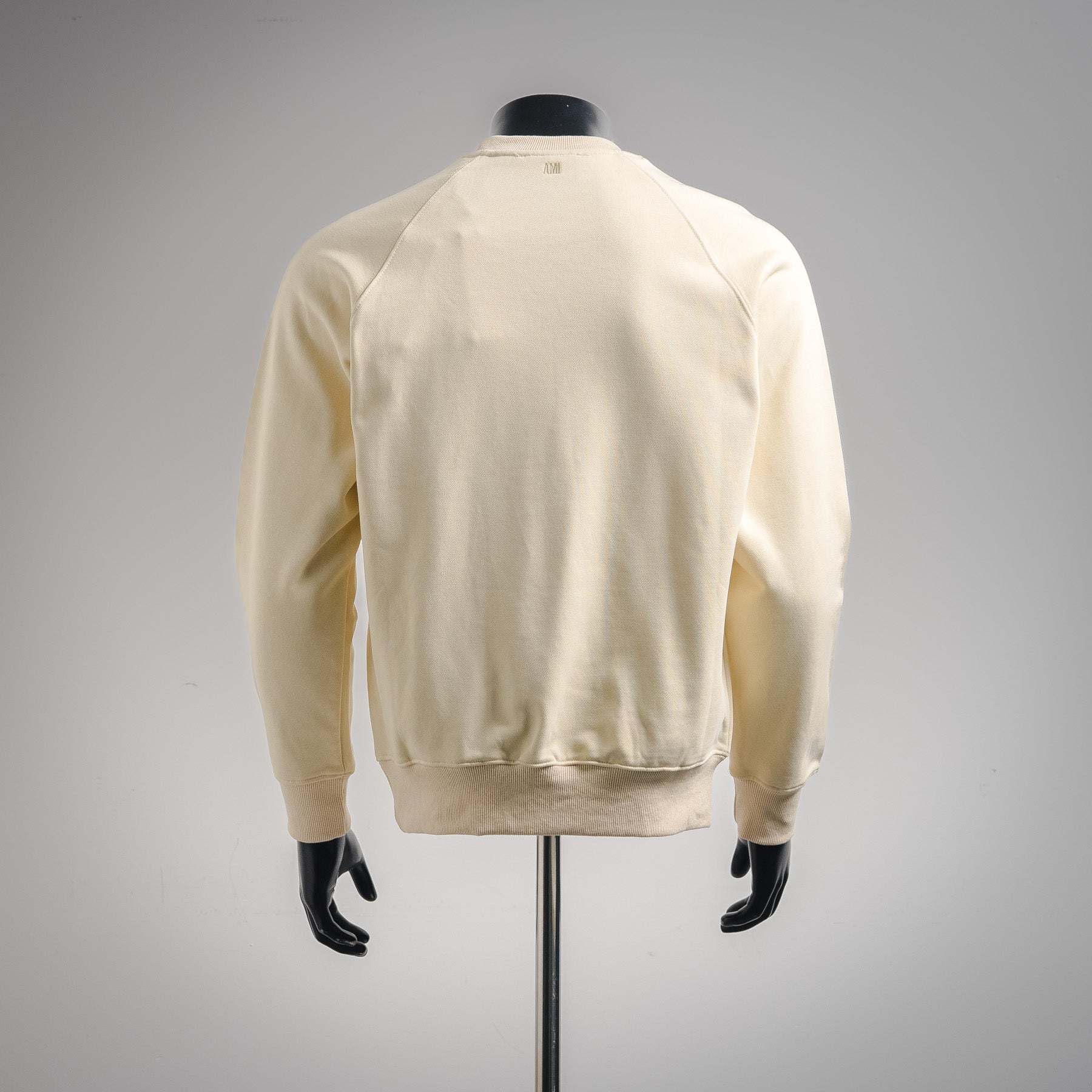 Ami 25fw all-match shirt