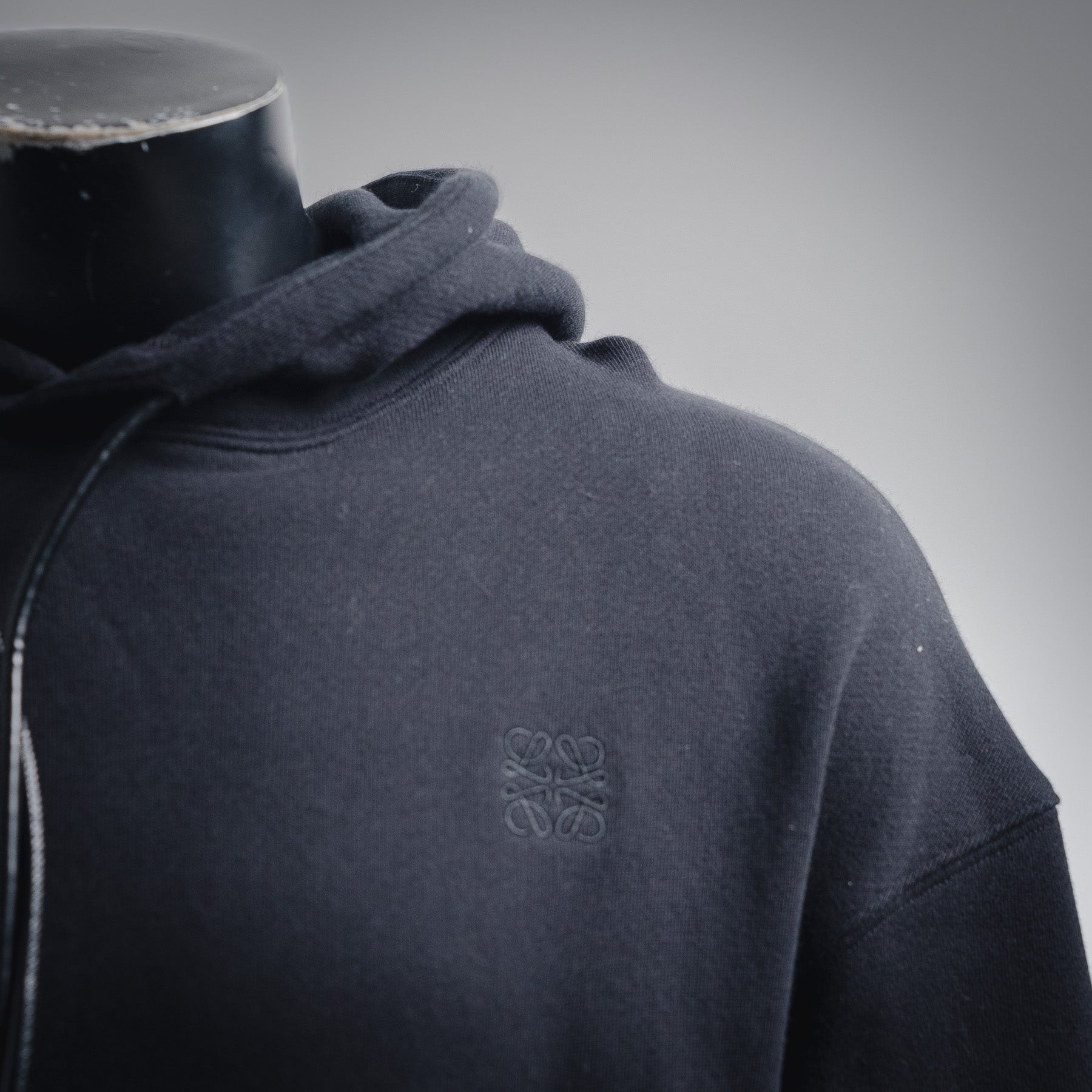 Loe 25fw leisure hoodie