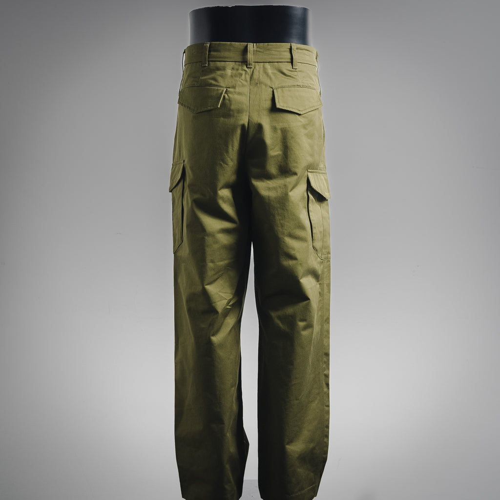 Louis 25fw all-match pants