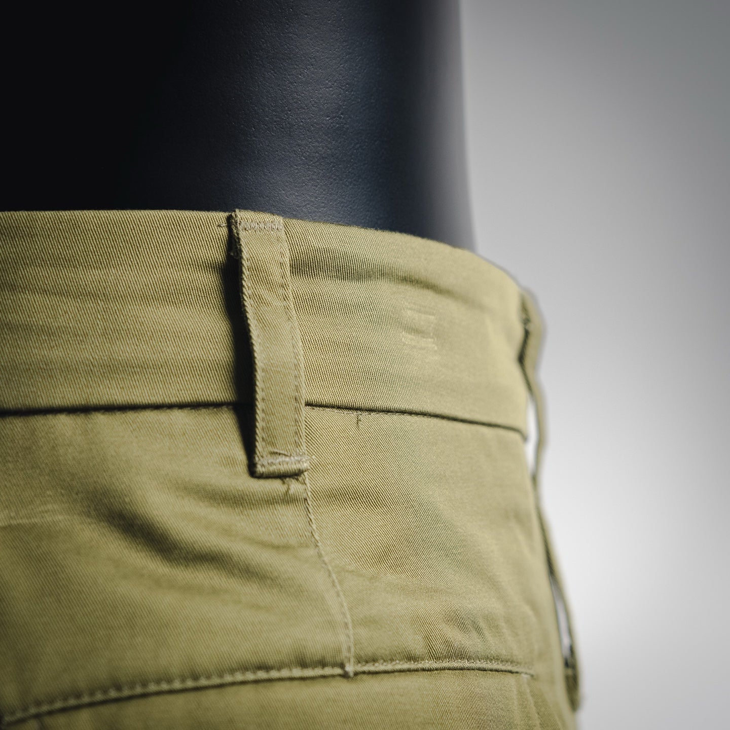 Louis 25fw all-match pants