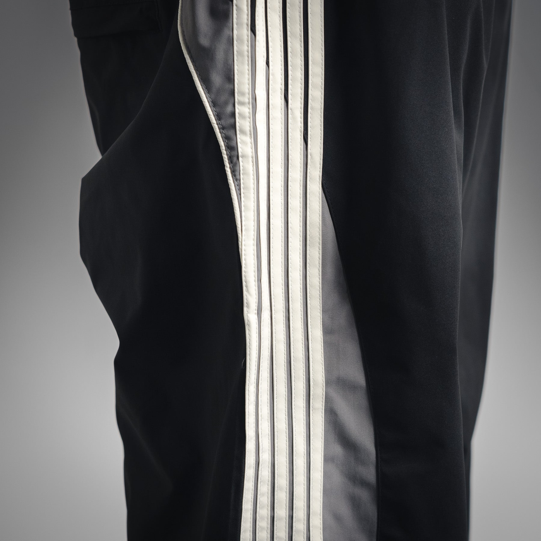 Balen 25fw splicing pants