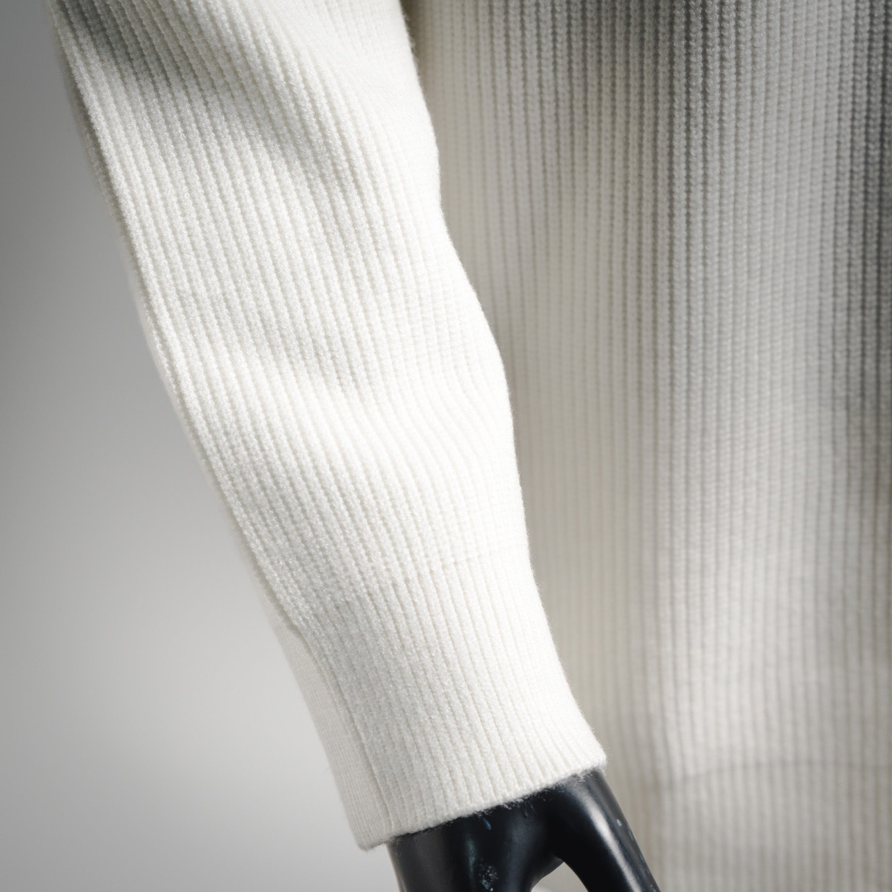 Margiela 25fw knitted sweater