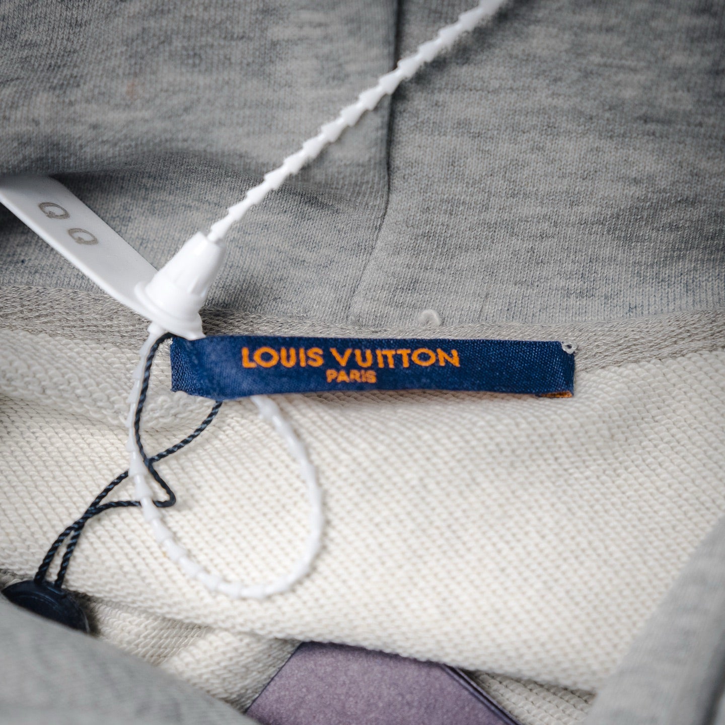 Louis 25fw leisure hoodie