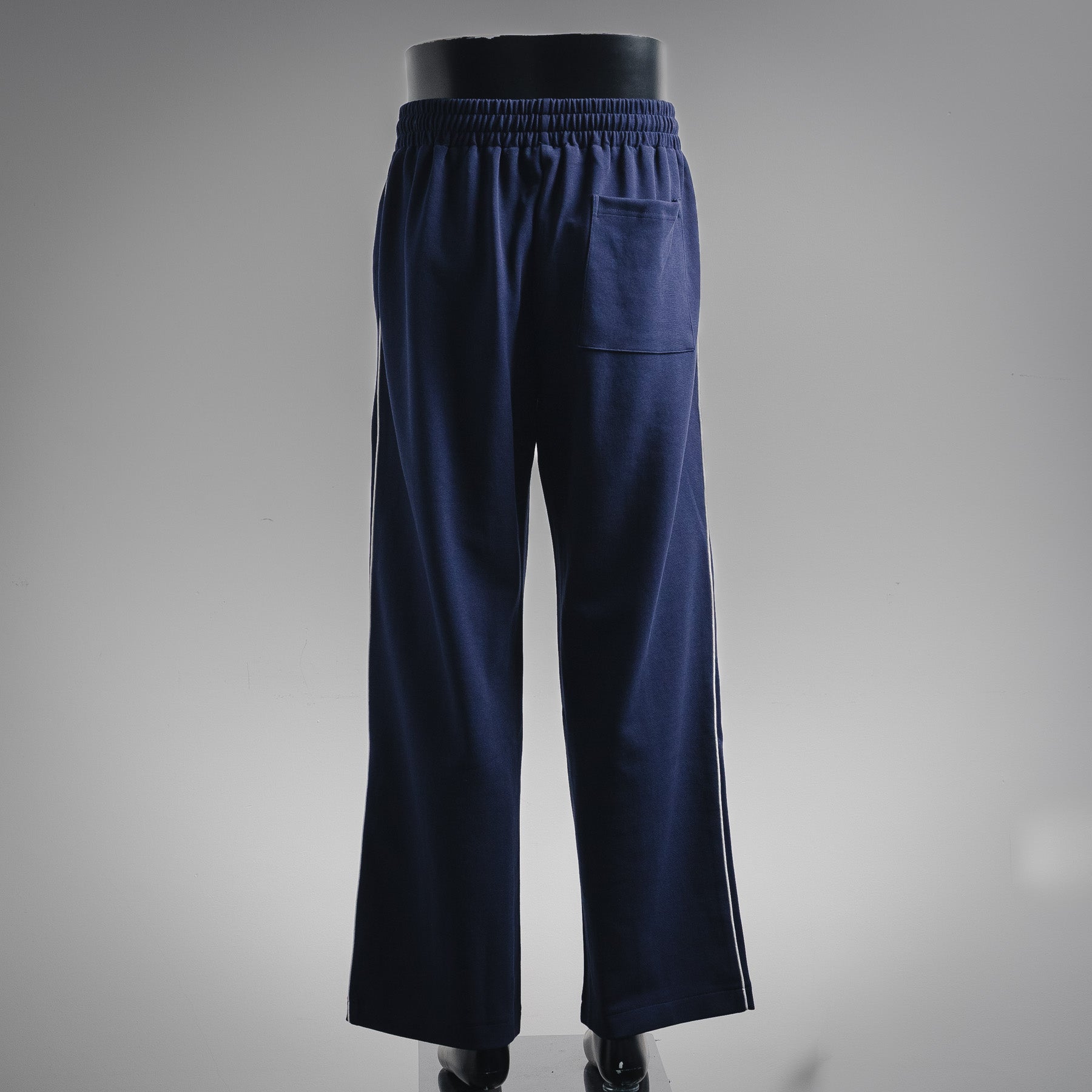 Guc 25fw leisure pants