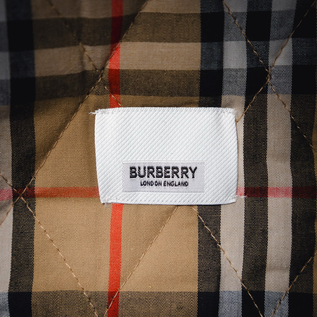 Burbery 25fw down jacket