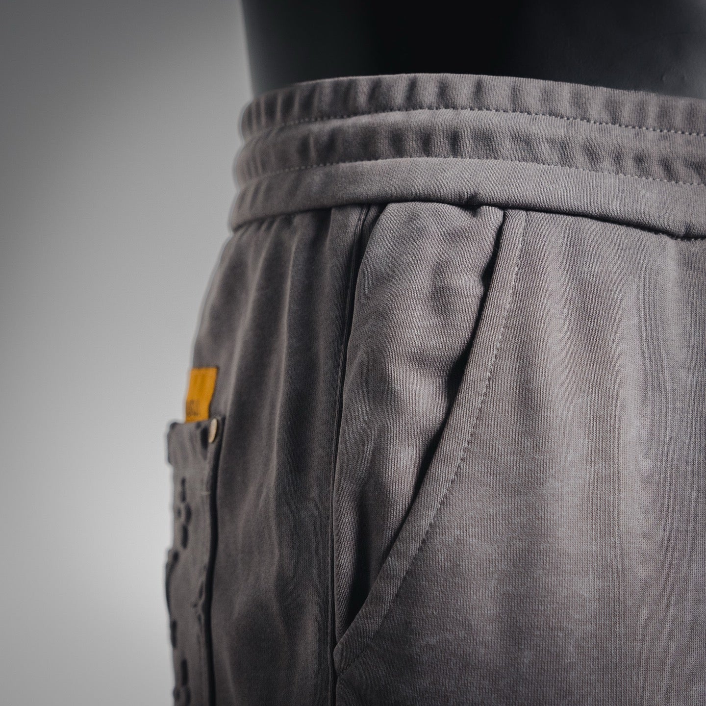 Louis 25fw jacquard pants