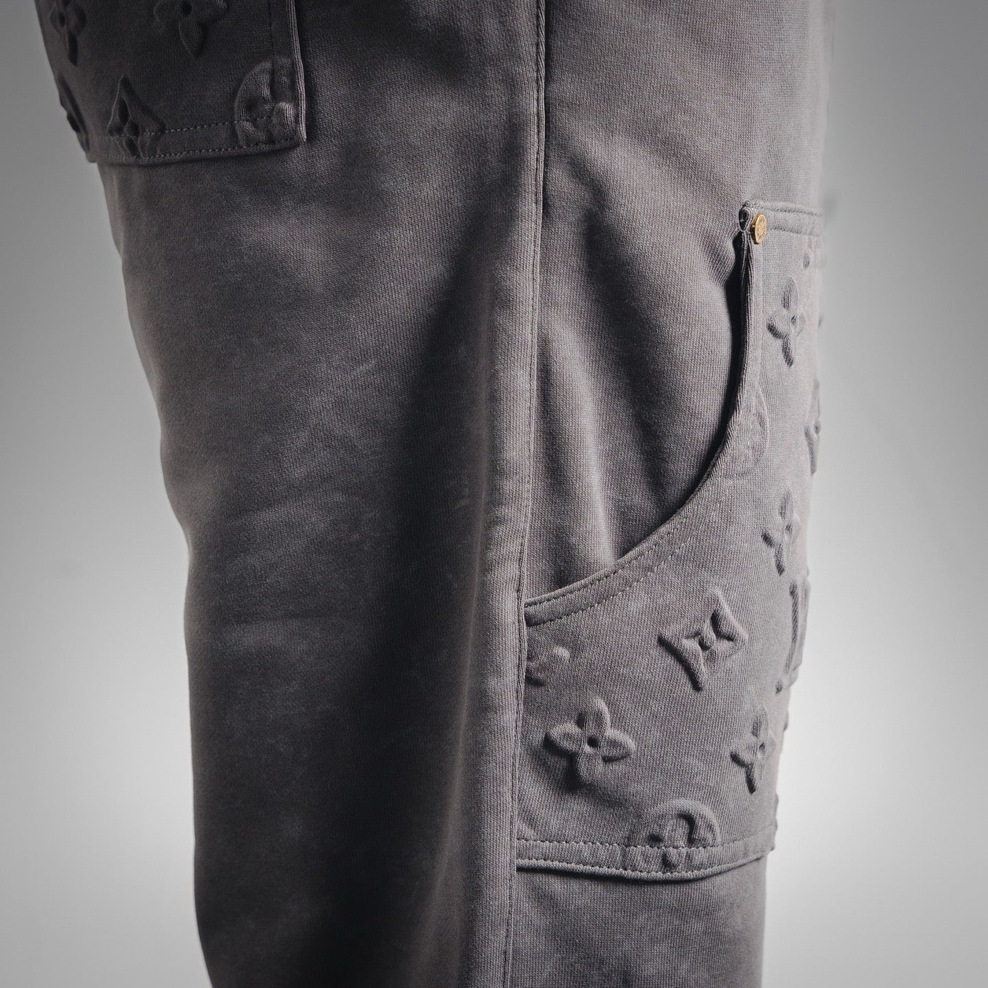 Louis 25fw jacquard pants