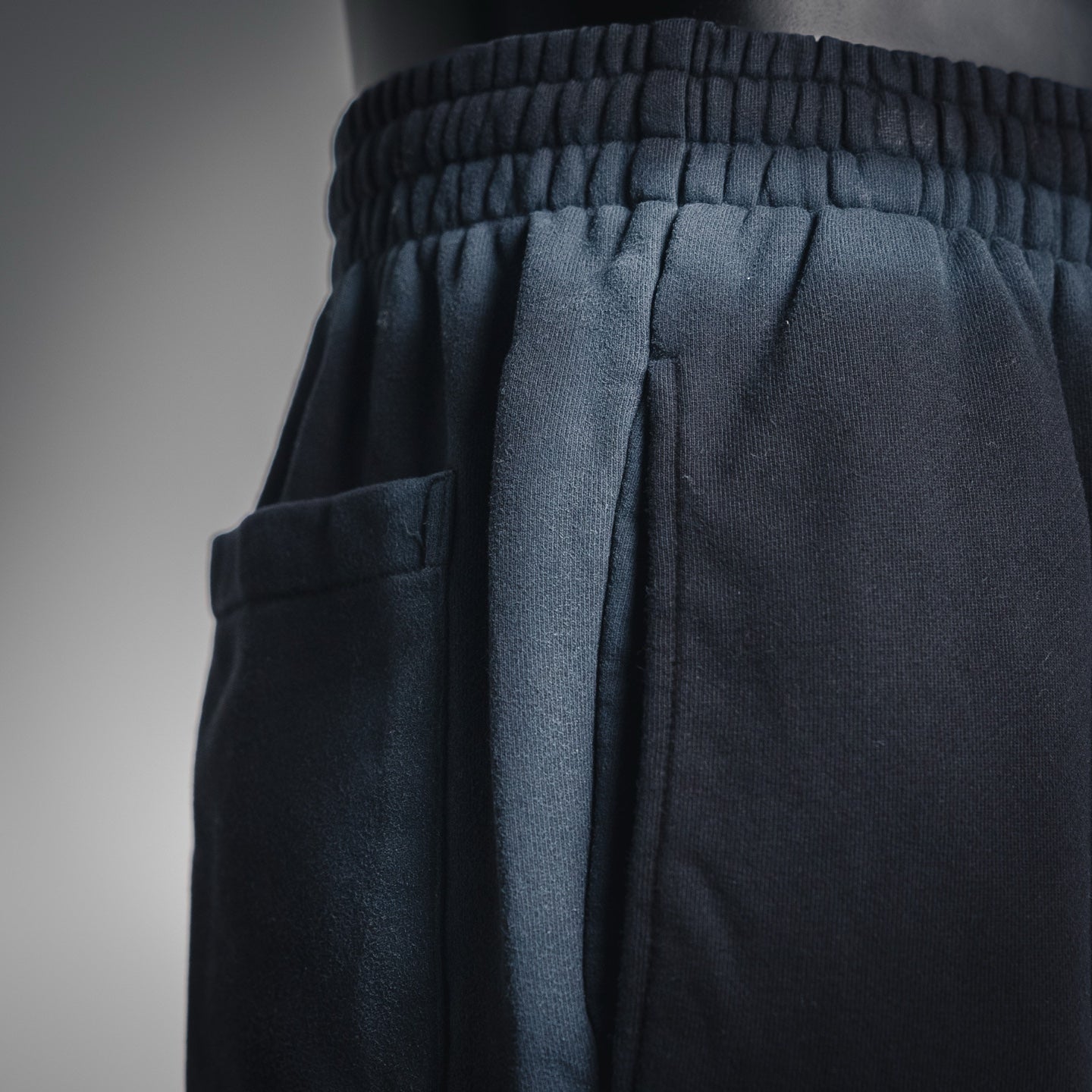 Alex 25fw all-match pants