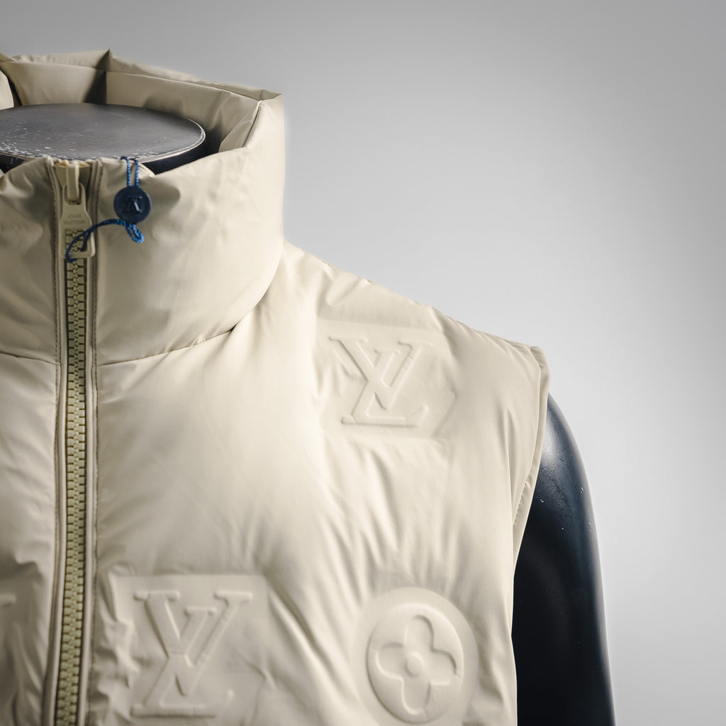 Louis 25fw down vest