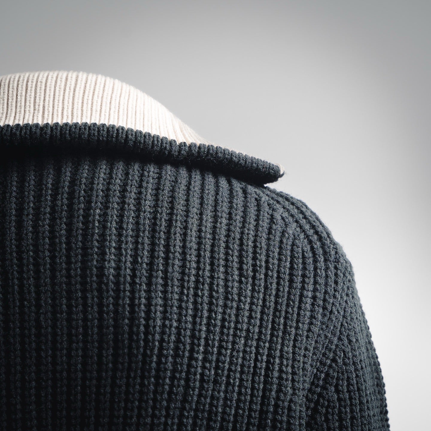 Louis 25fw knitted sweater