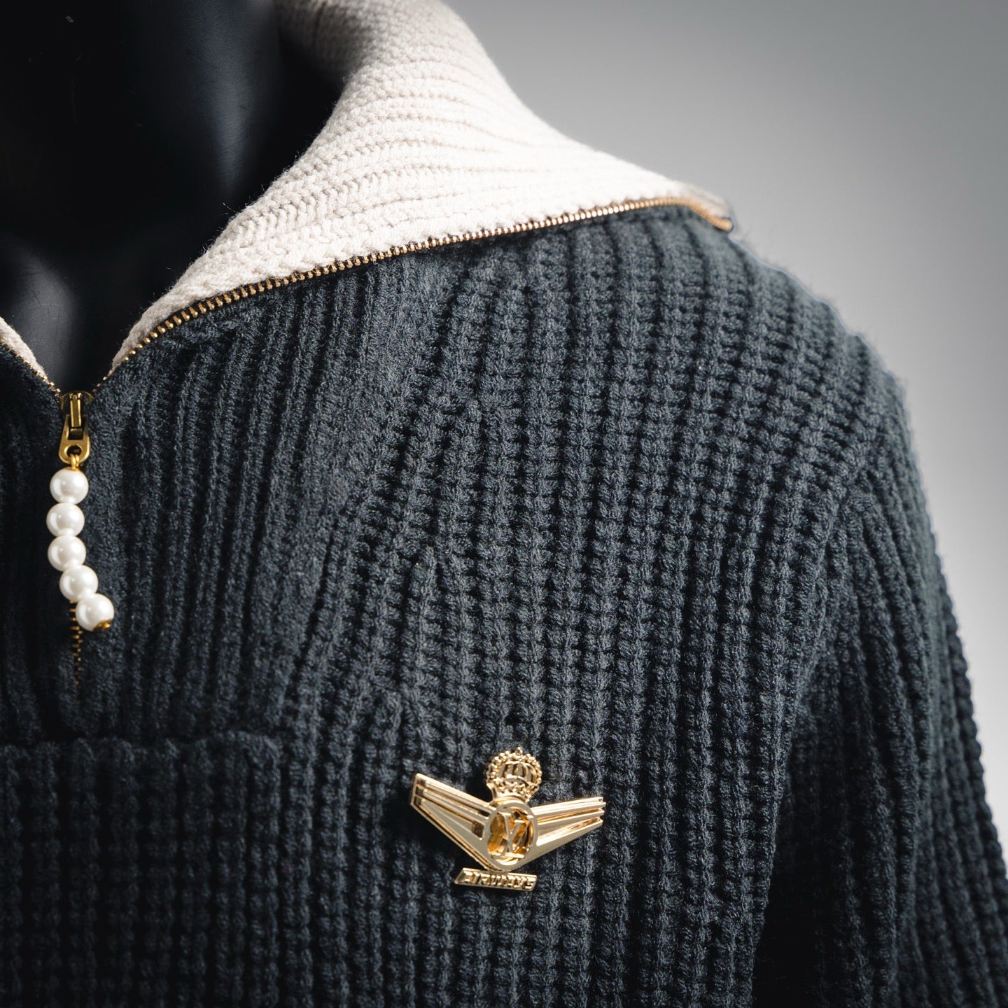 Louis 25fw knitted sweater