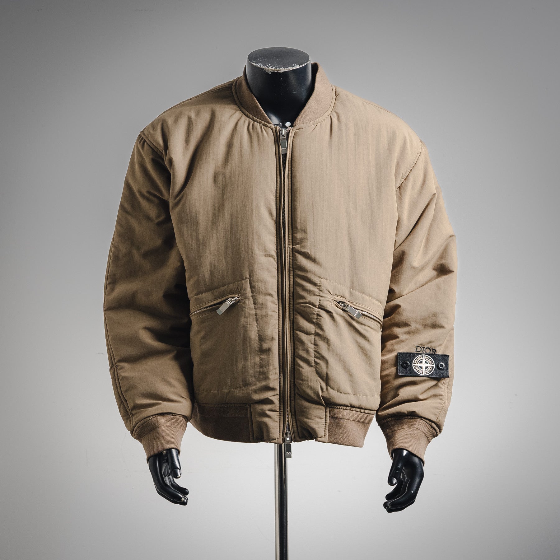 Stone 25fw down jacket