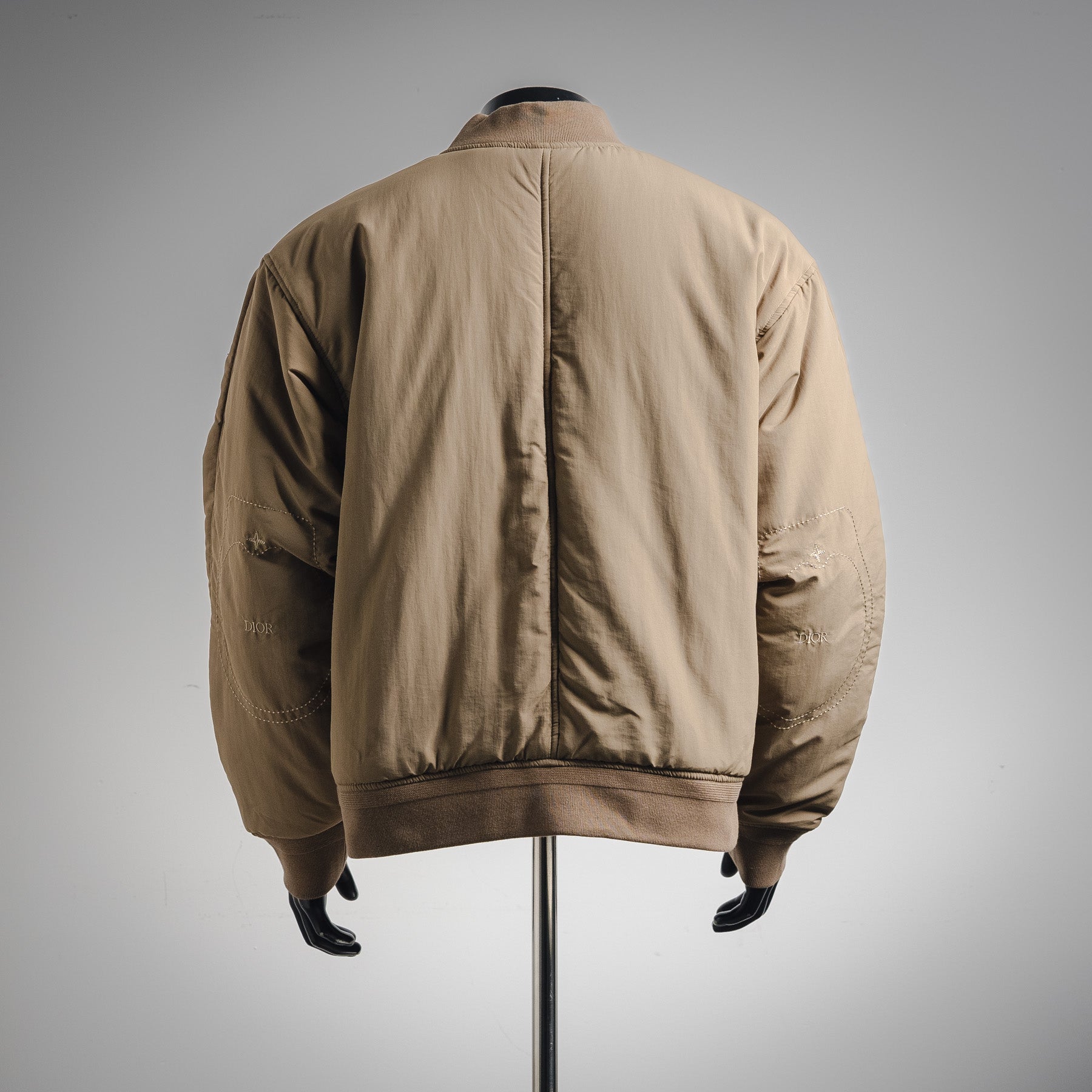 Stone 25fw down jacket