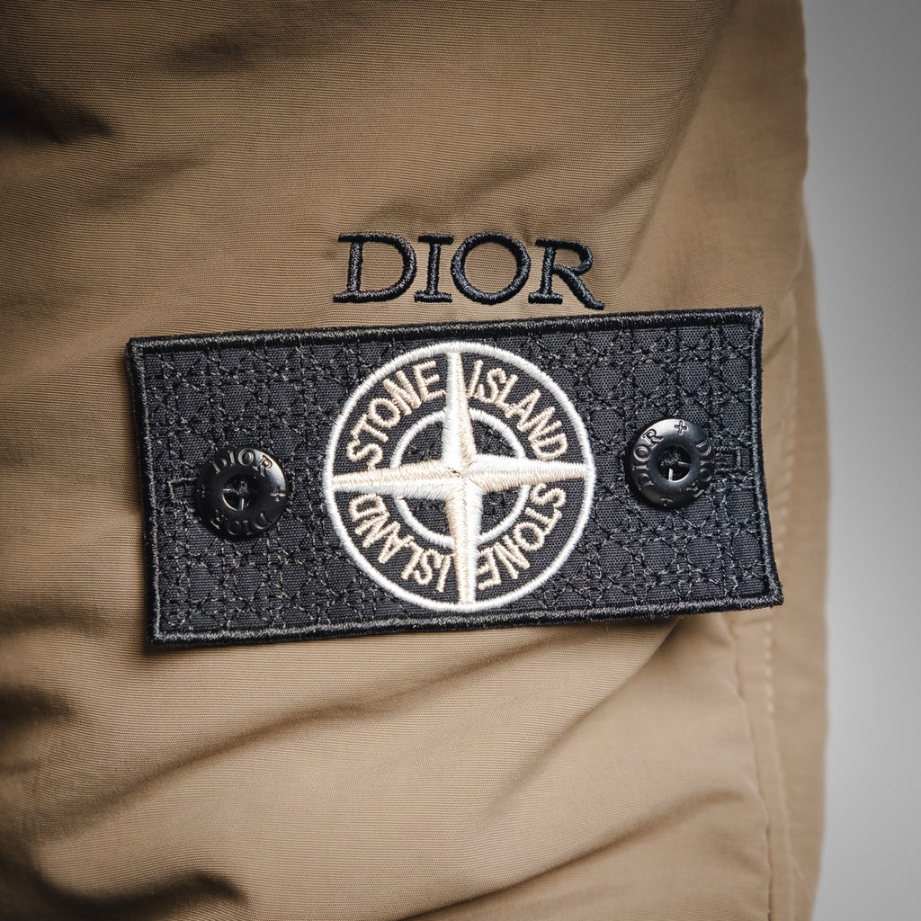 Stone 25fw down jacket