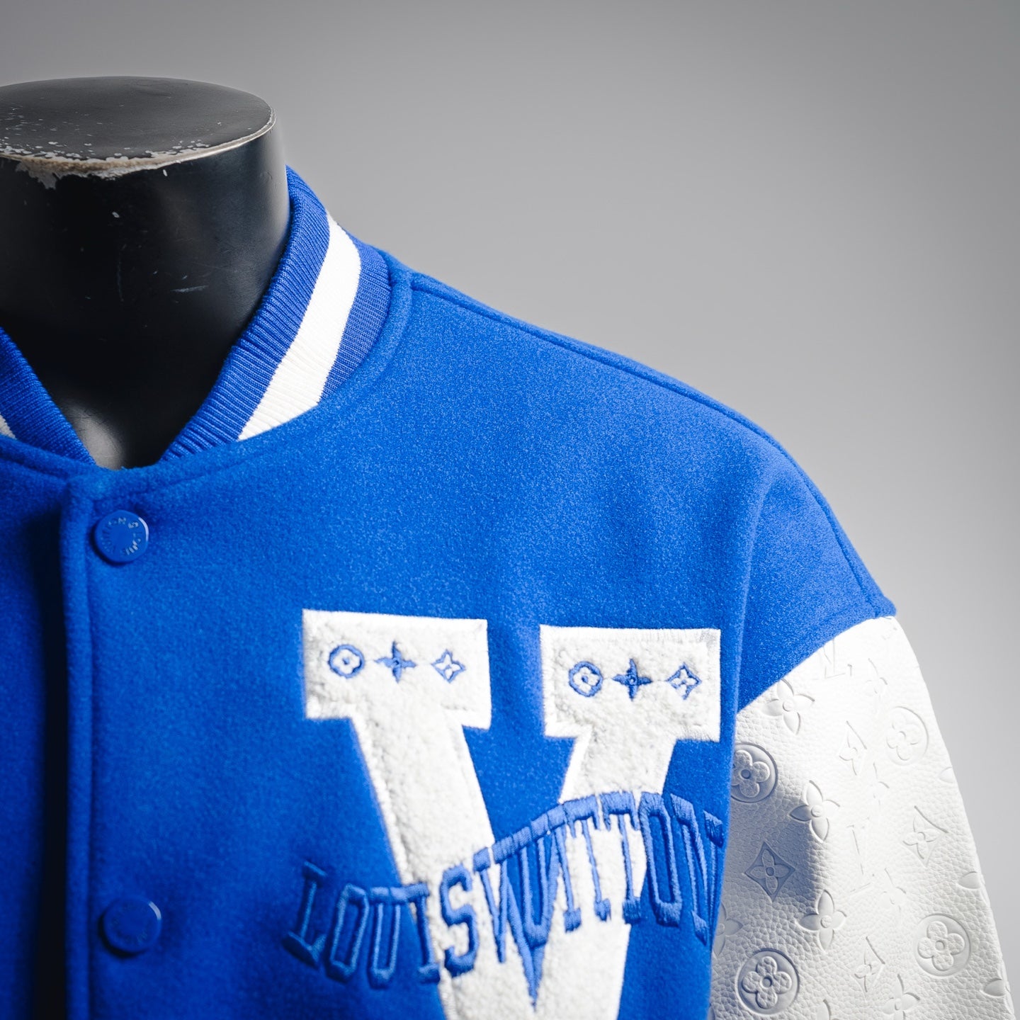 Louis 25fw embroidered jacket