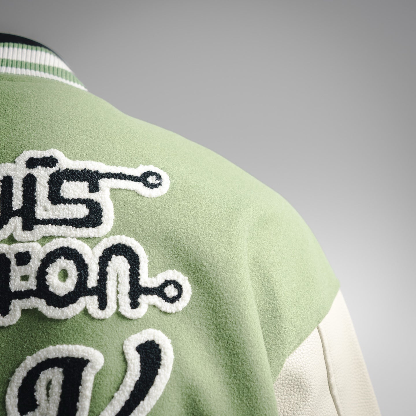 Louis 25fw embroidered jacket