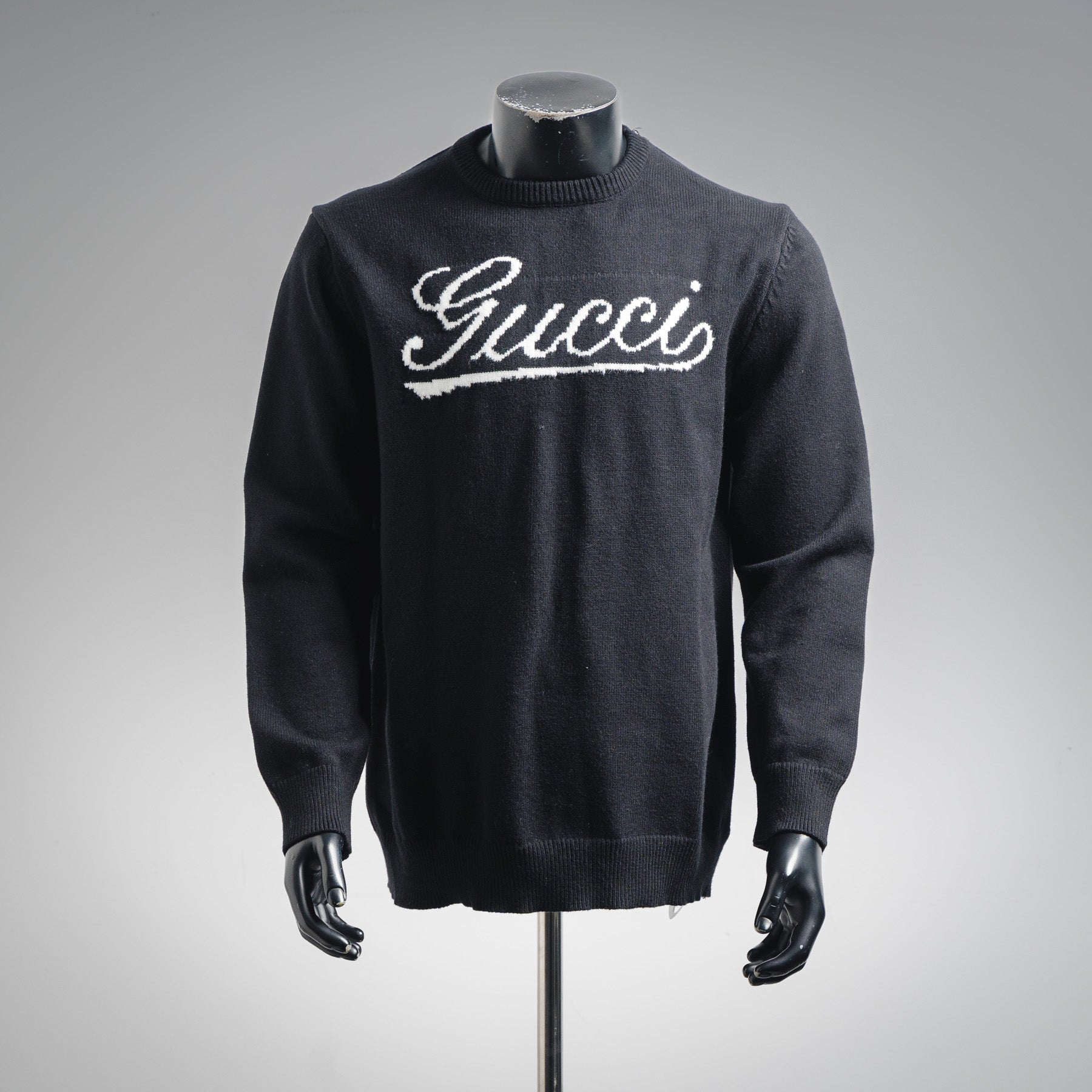 Guc 25fw embroidered sweater