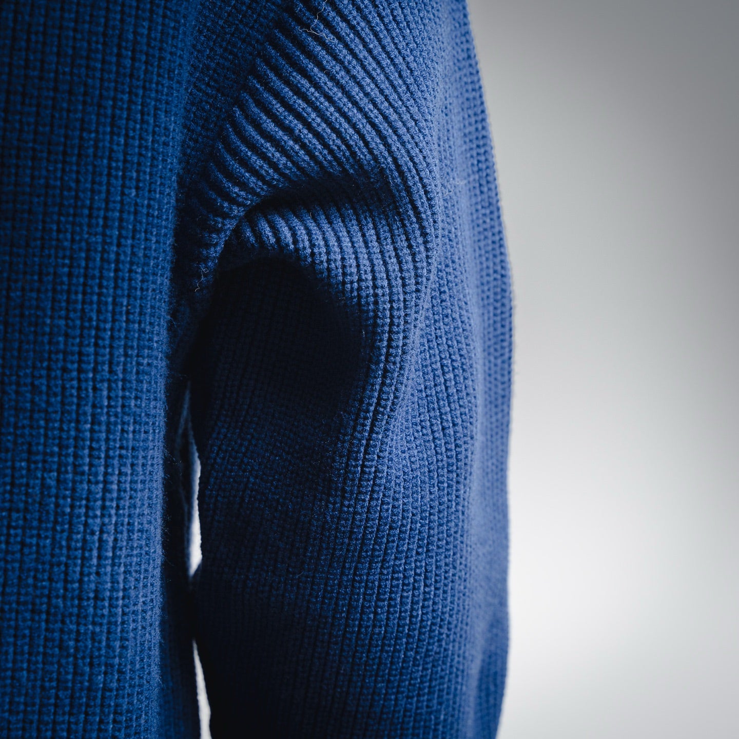 Celine 25fw leisure sweater