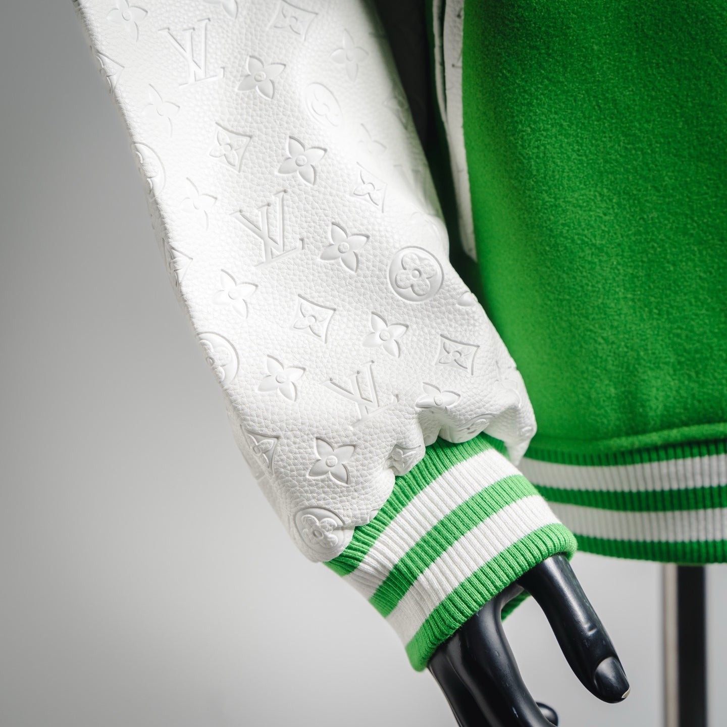 Louis 25fw embroidered jacket