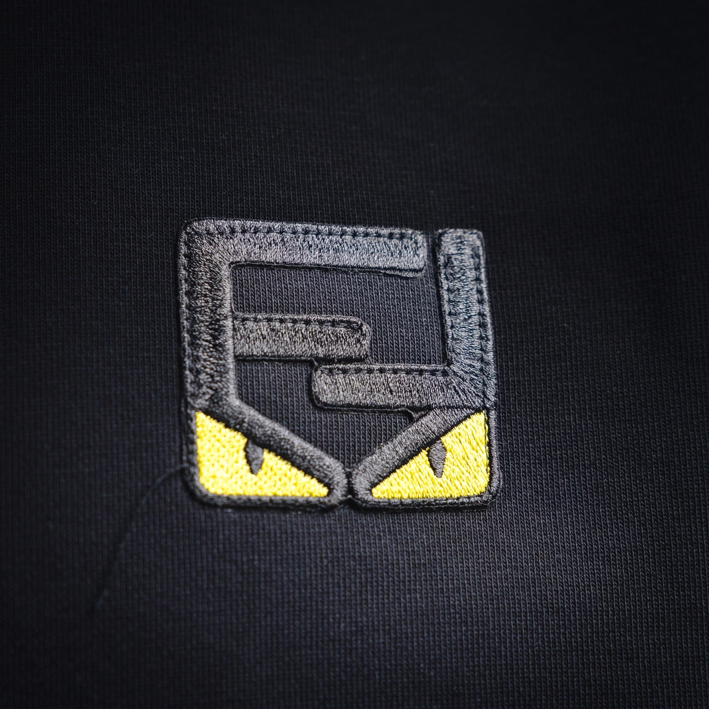 Fend 25fw all-match shirt