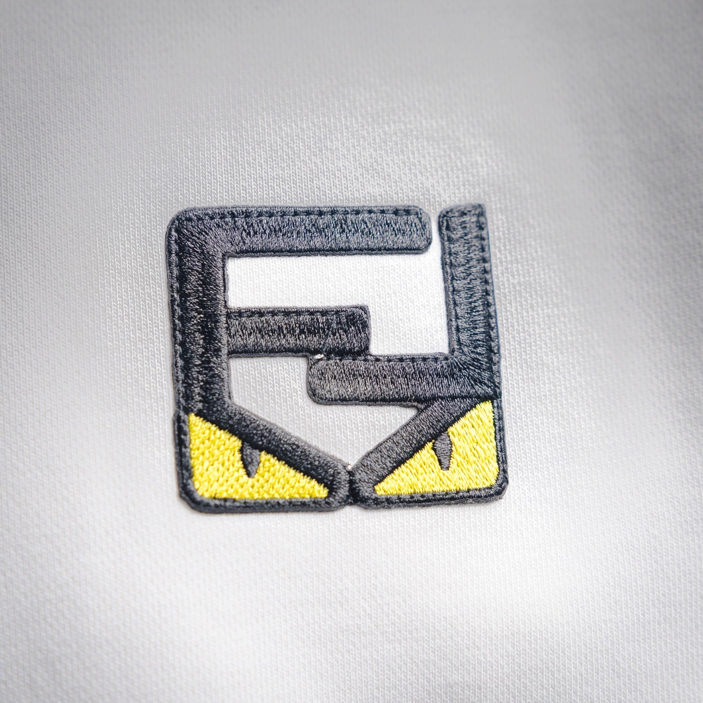 Fend 25fw all-match shirt