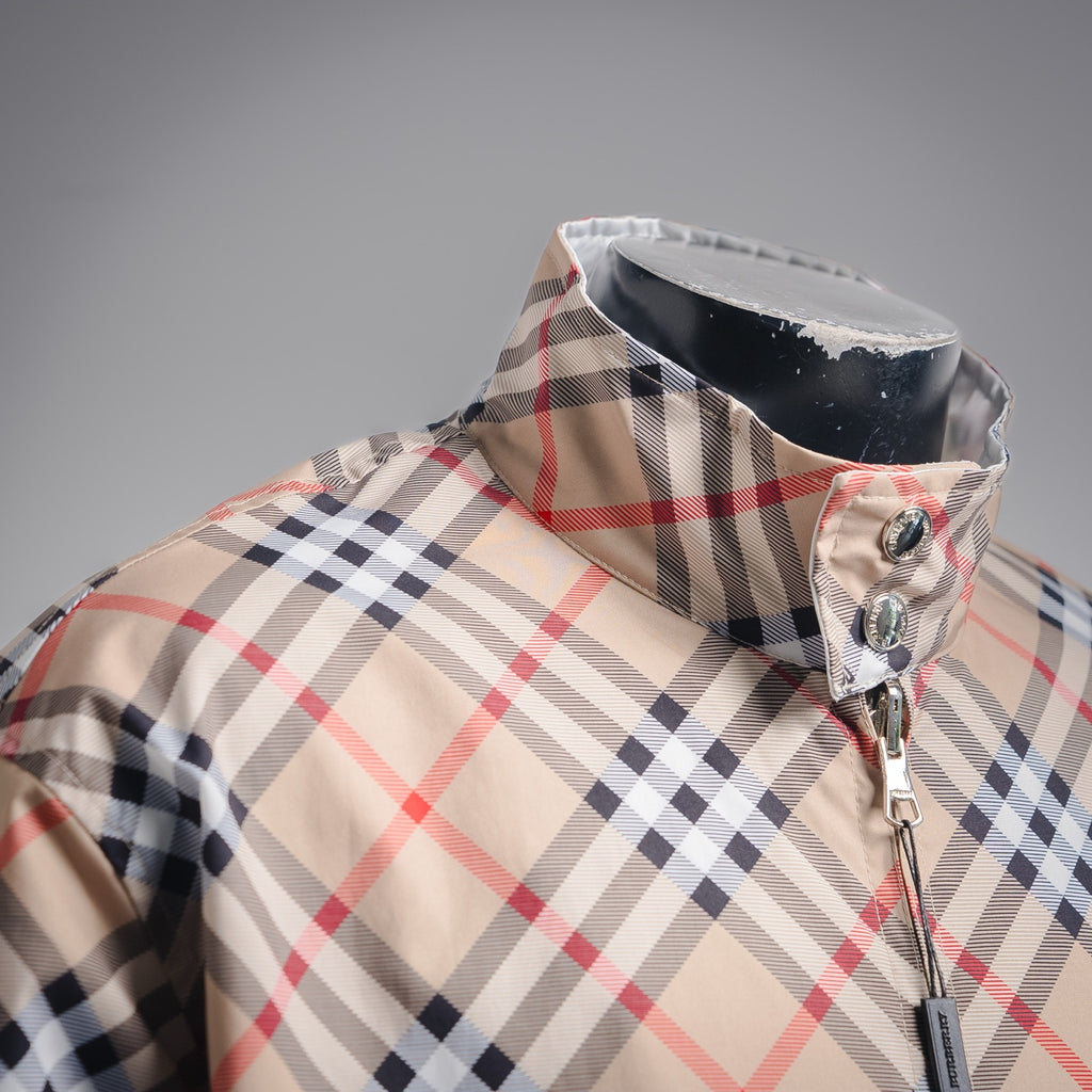 Burbery 25fw reversible jacket