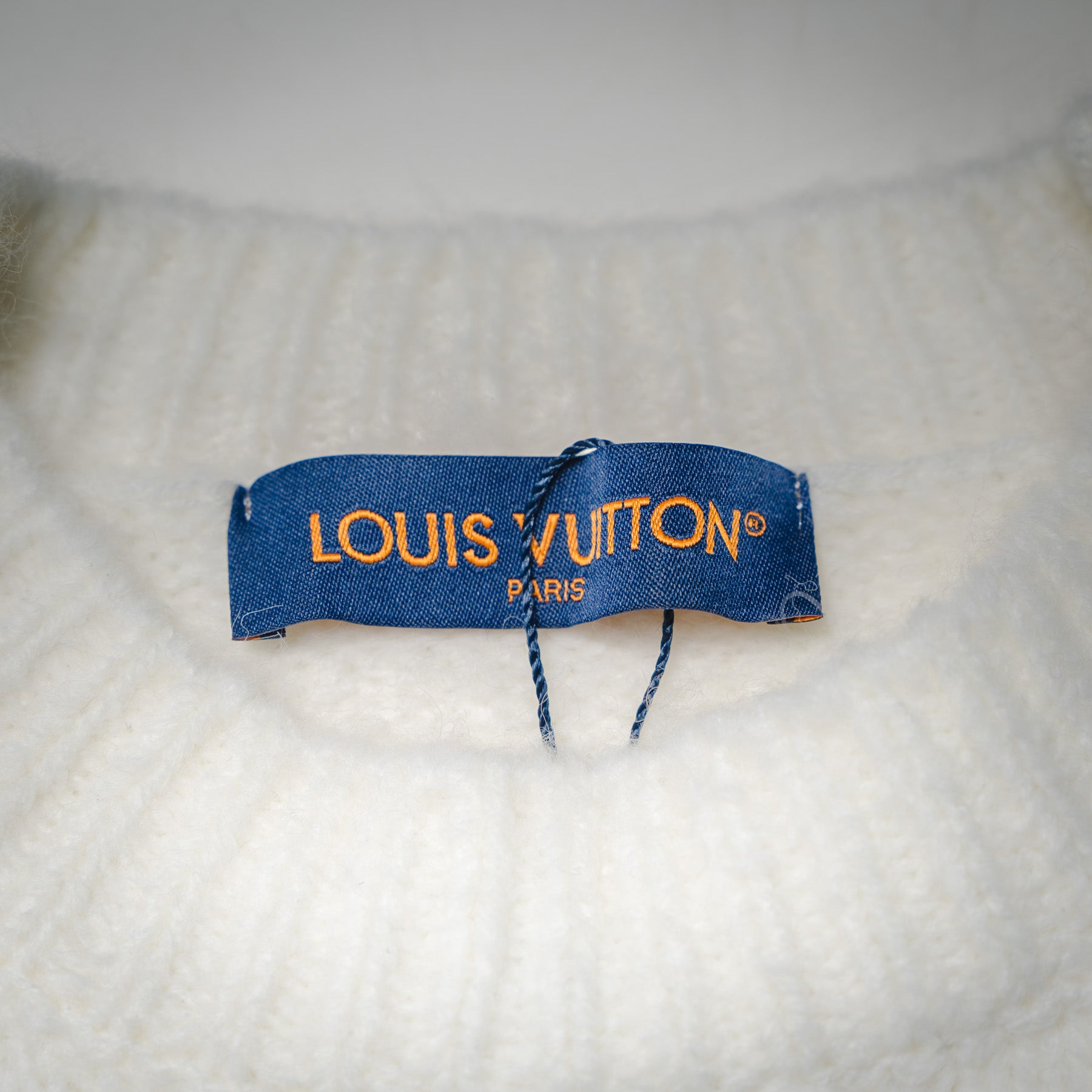 Louis 25fw embroidered sweater
