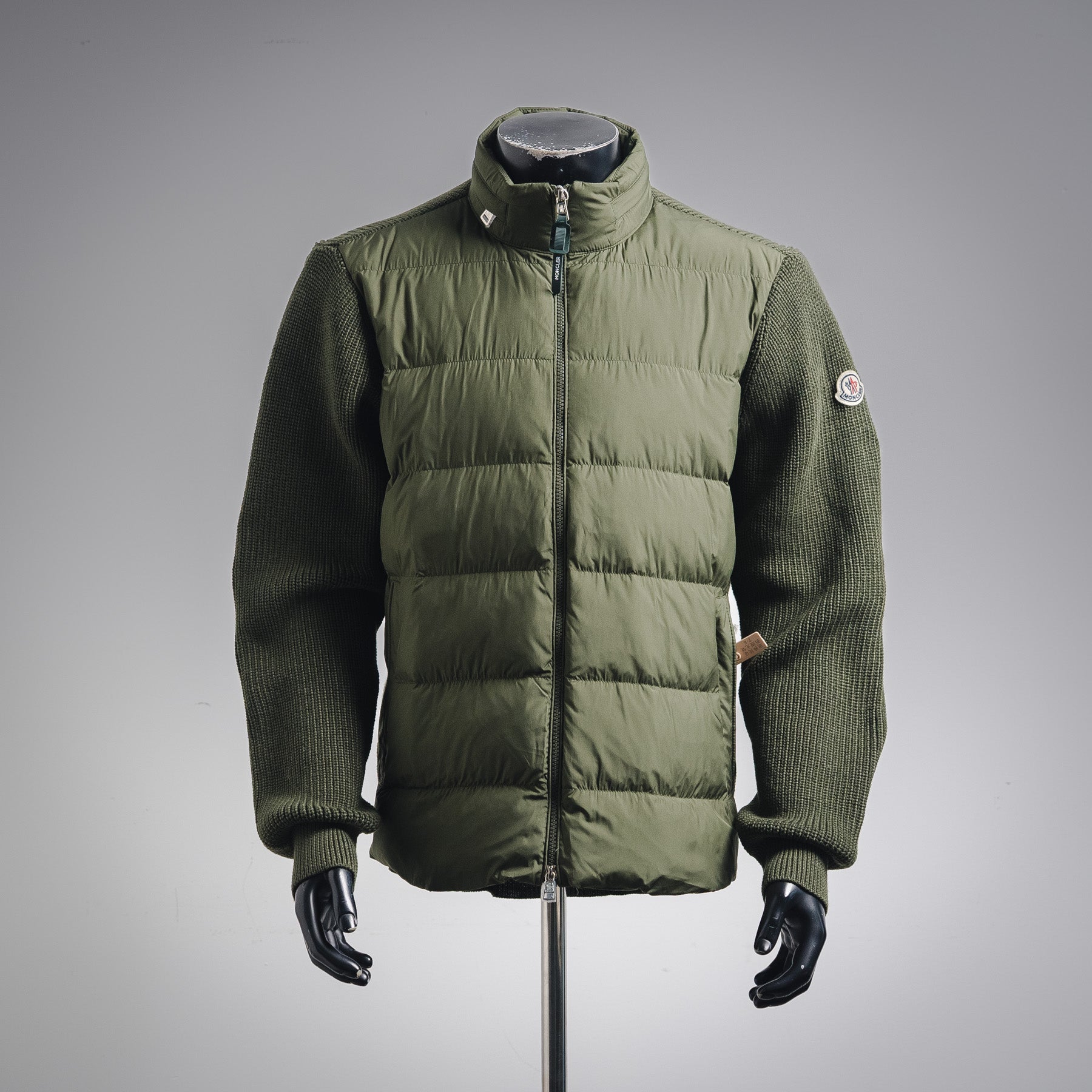 Mon 25fw down jacket