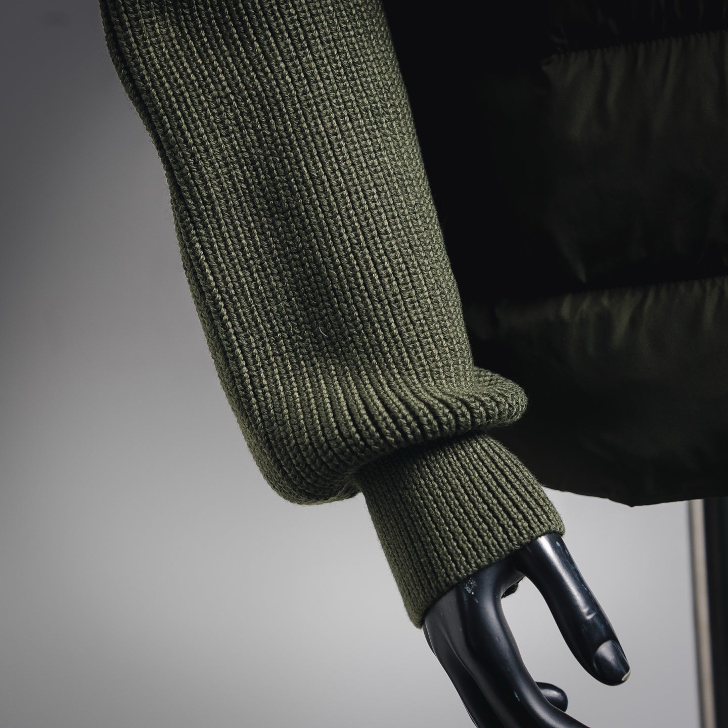 Mon 25fw down jacket