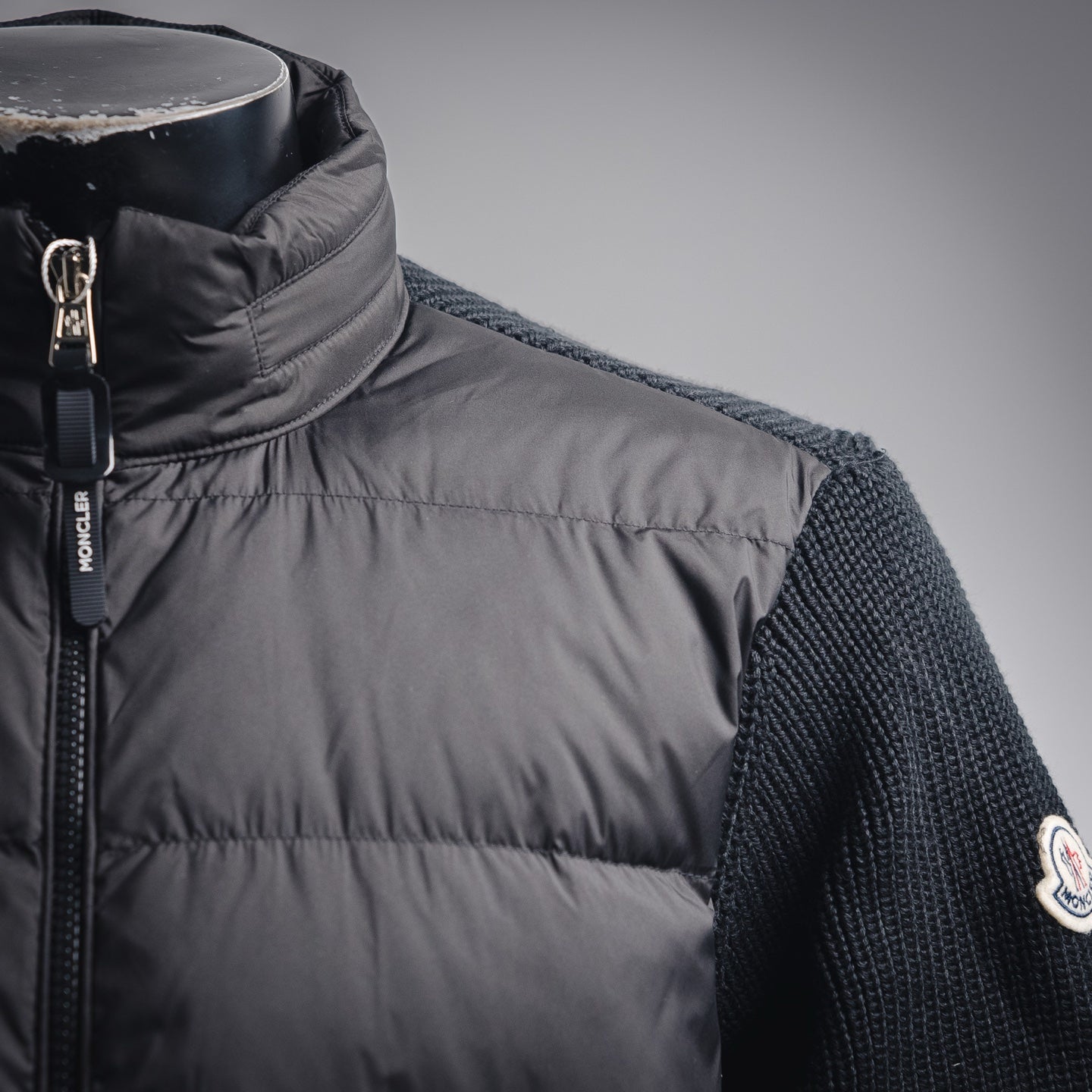 Mon 25fw down jacket