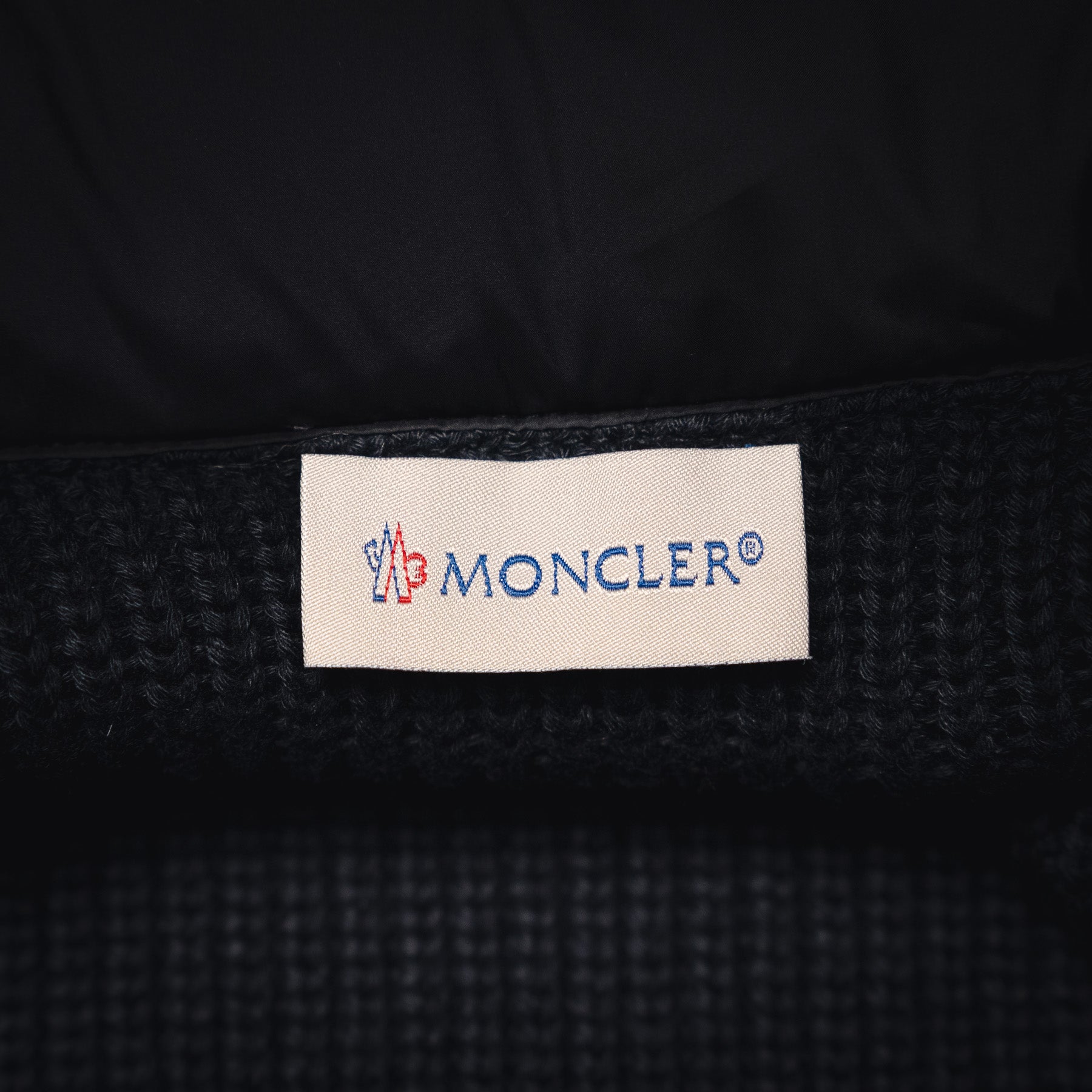 Mon 25fw down jacket