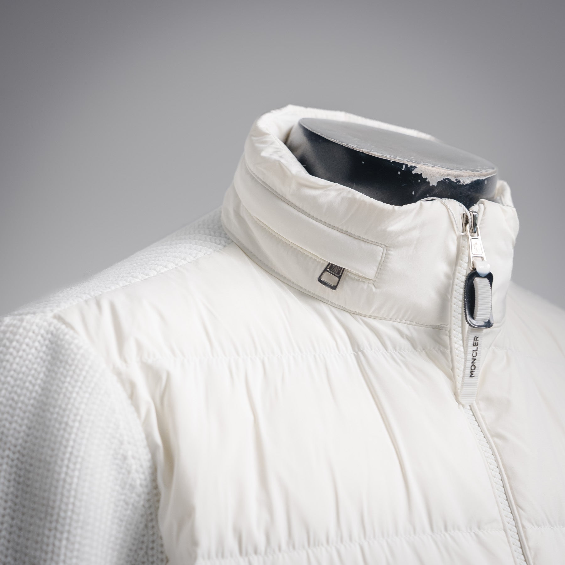 Mon 25fw down jacket