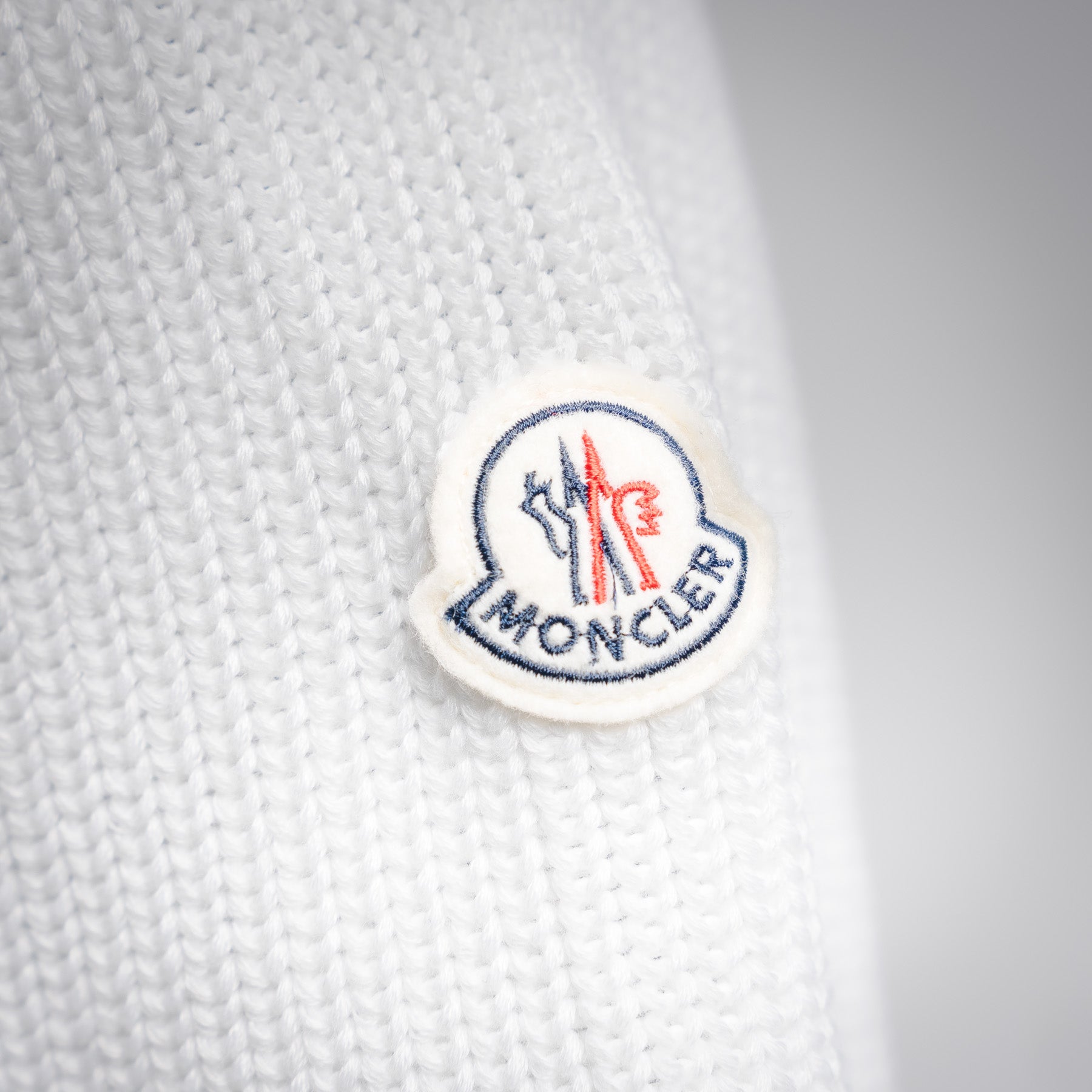 Mon 25fw down jacket