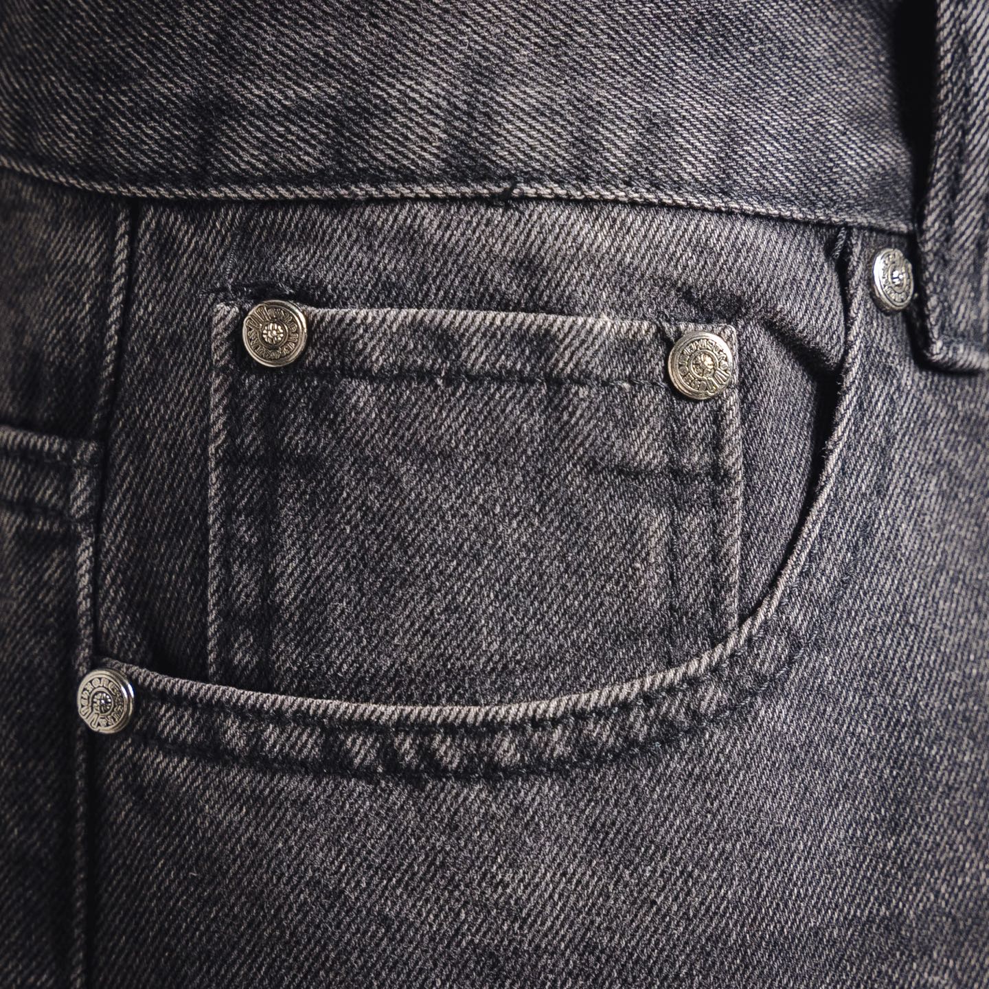 Chrome 25fw all-match jeans