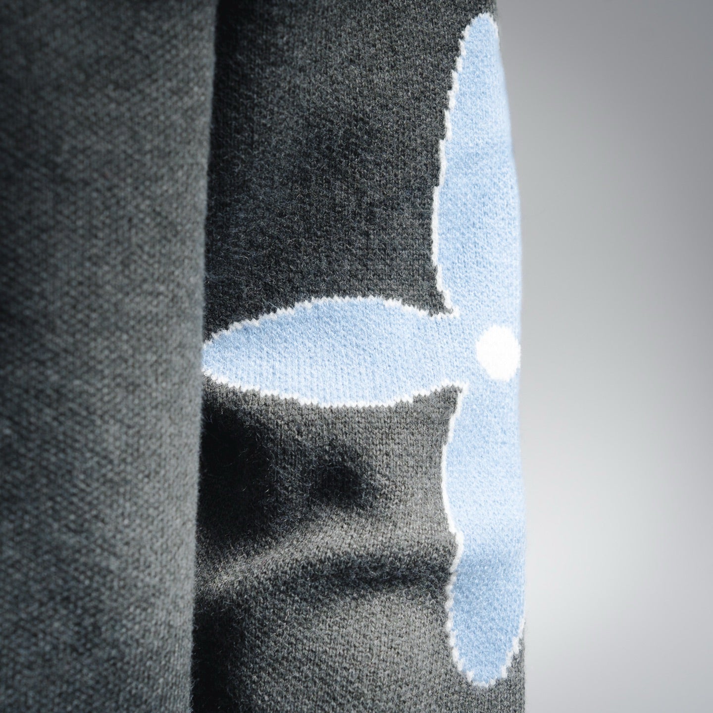 Louis 25fw jacquard sweater